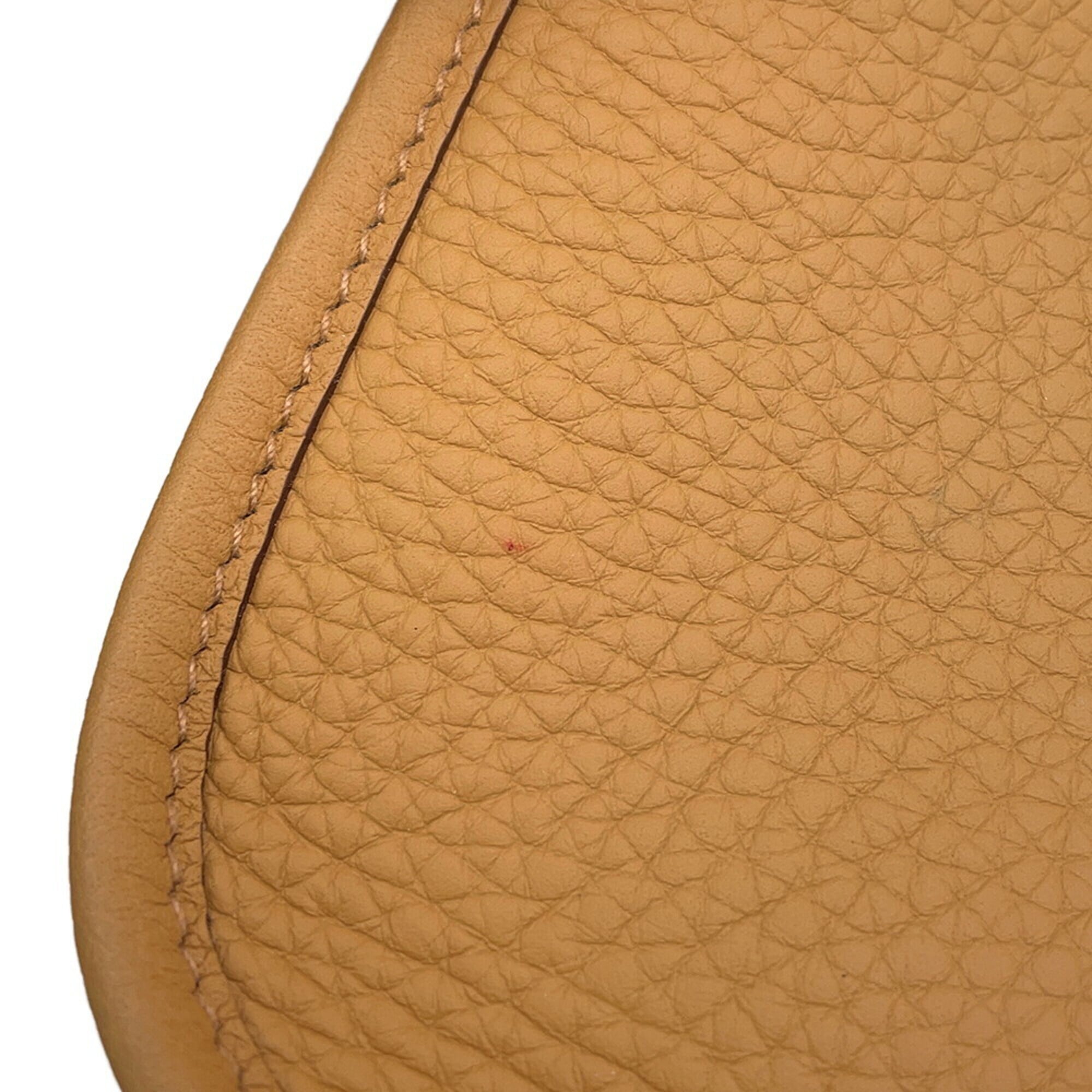 Hermes Evelyne TPM 85cm Shoulder Bag, Amazon Biscuit Nata, Taurillon Clemence Leather, K Stamp. HERMES Evelyne, Handbag, Women's Handbag — Like New