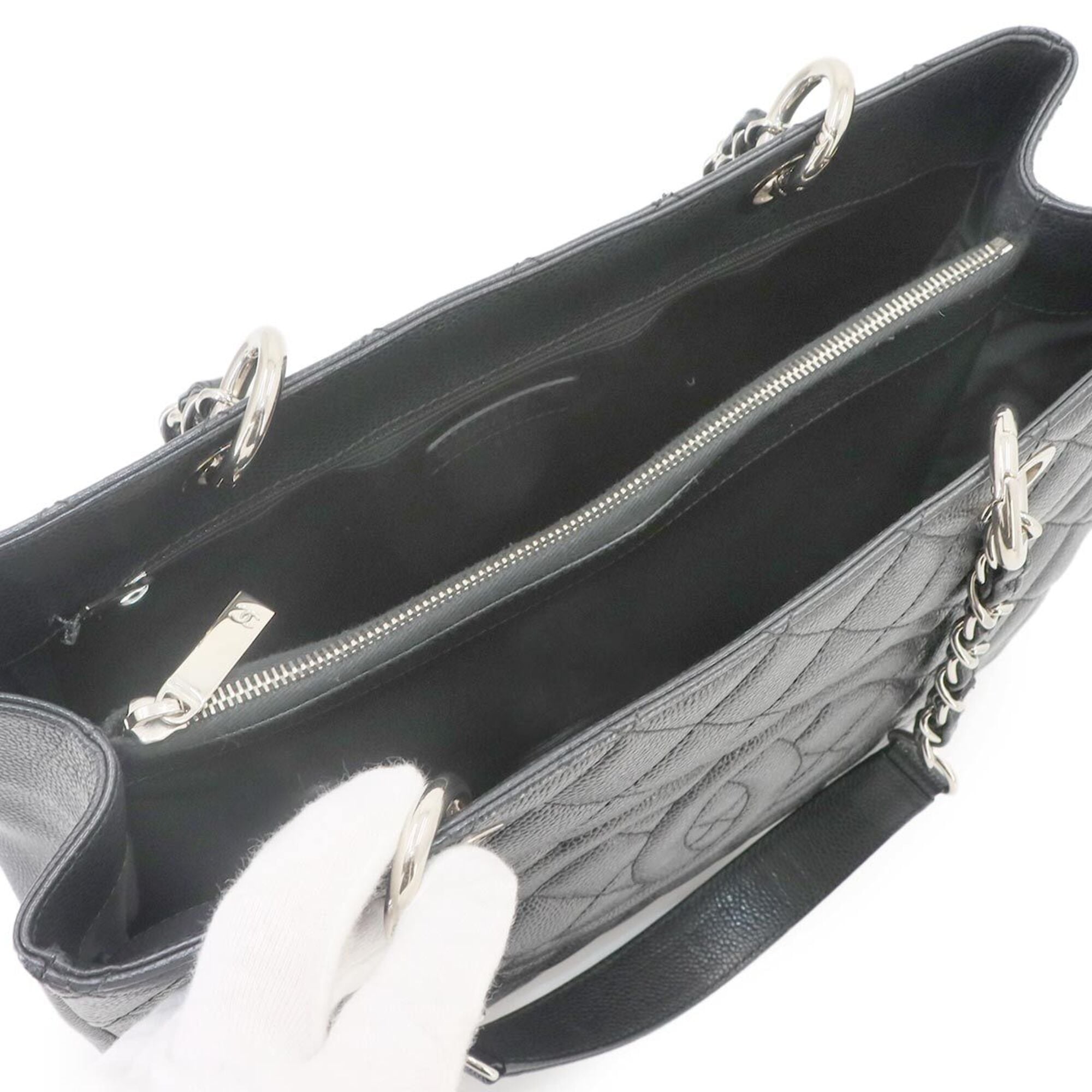 Chanel Matelasse Grand Chain Tote Handbag GST Caviar Leather Black A50995 — Like New