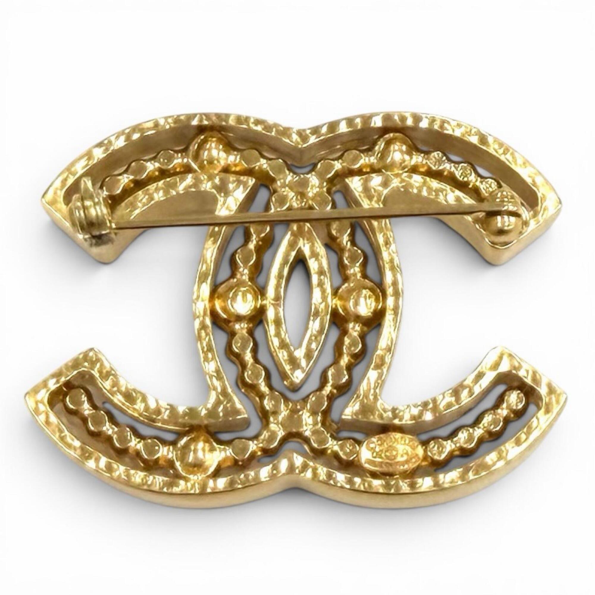 CHANEL Vintage 02A Coco Mark Design Brooch Accessory Gold White Women's — Like New