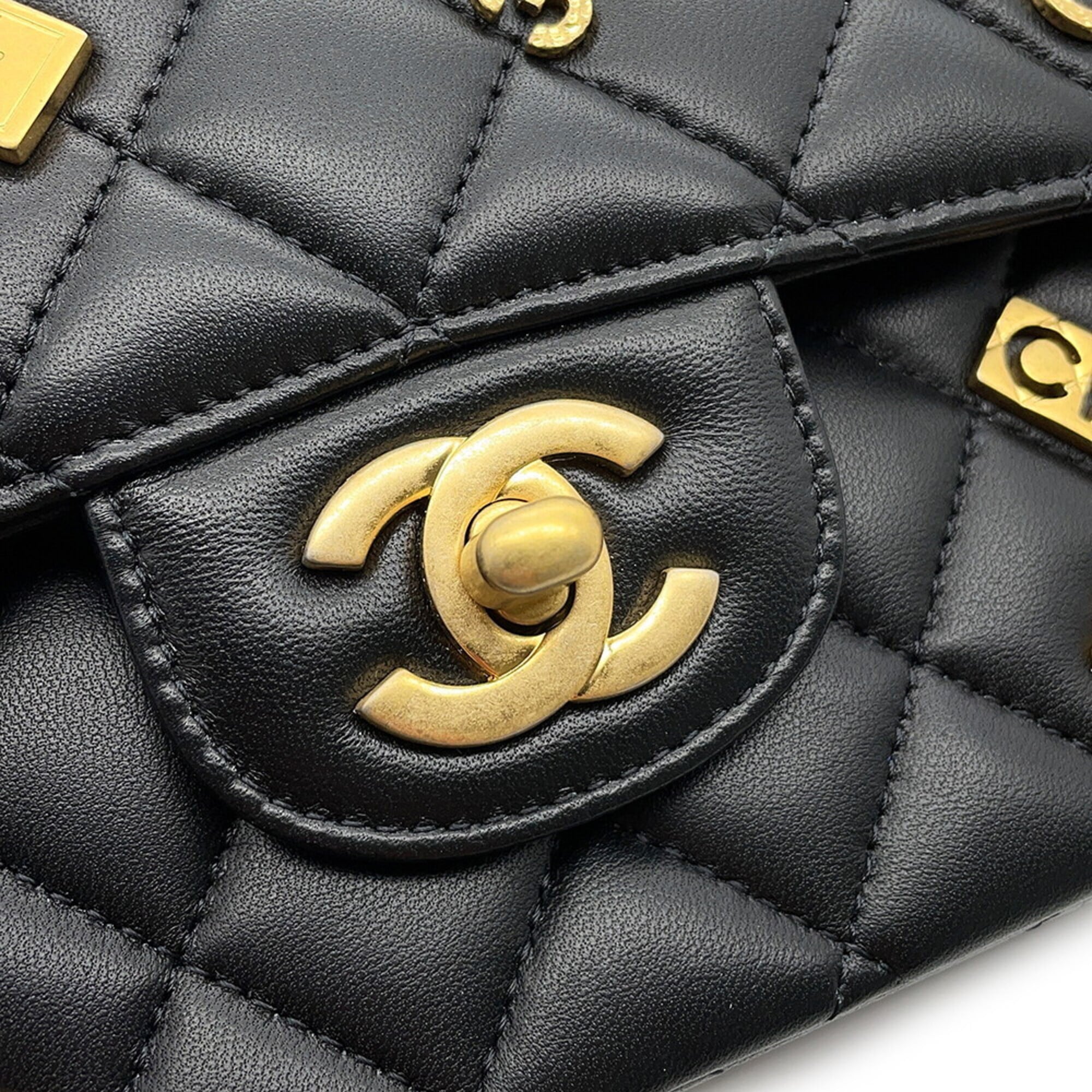 Chanel Chain Shoulder Bag Matelassé 25 Coco Mark Icon Charm Lambskin Double A01112 CHANEL Black Handbag Women's — Like New