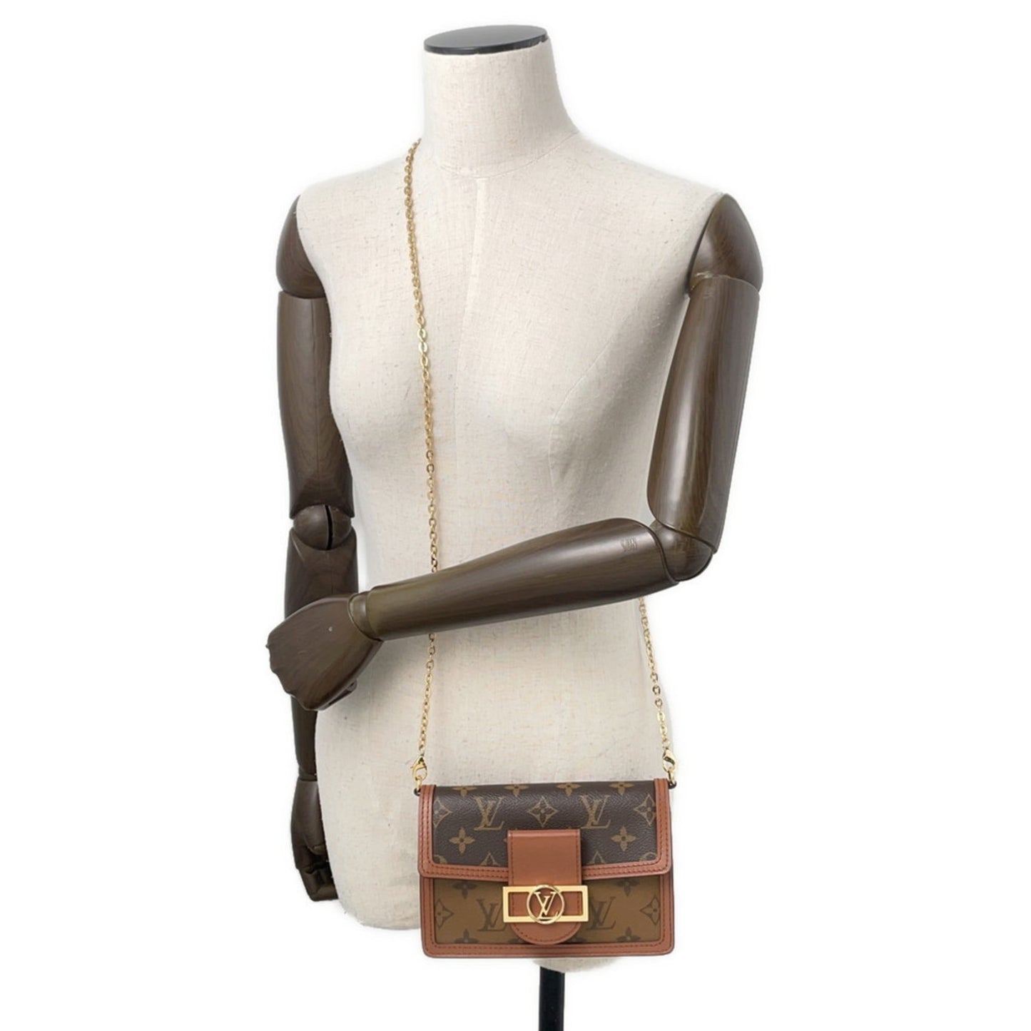 Louis Vuitton Monogram Reverse Portefeuille Dauphine Chain Wallet M68746 Black