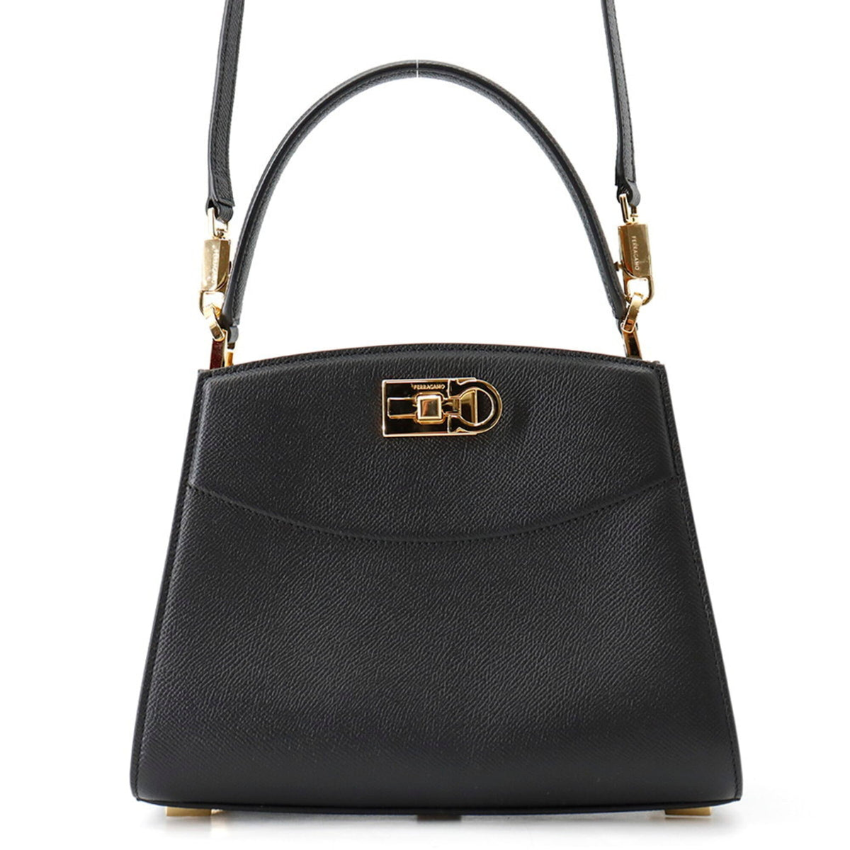 Salvatore Ferragamo handbag New Studio Box S 21A210 2-way black for women — Like New