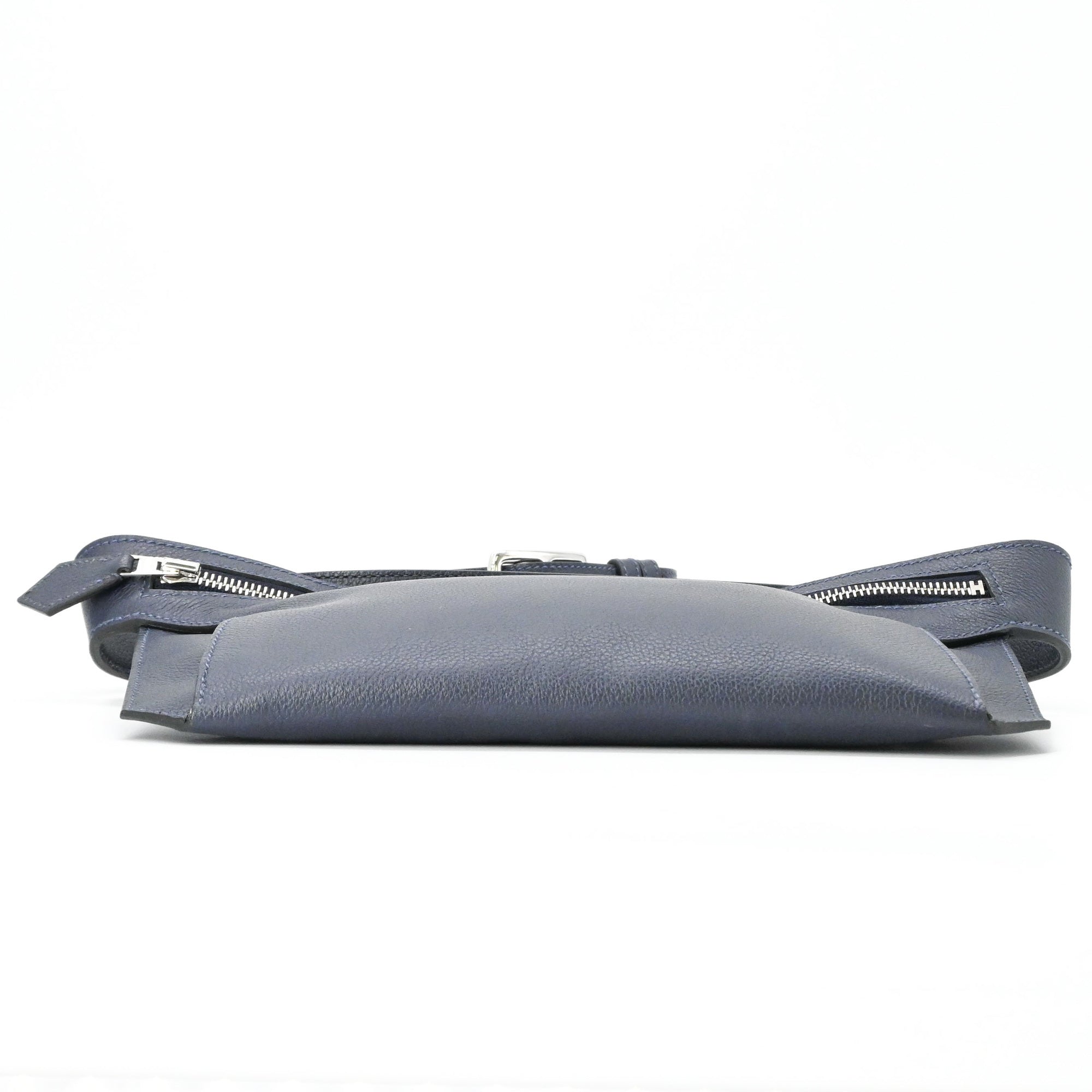 HERMES Ultra Pla 24 Cross Evercolor Body Bag, Navy, Z Stamp — Like New