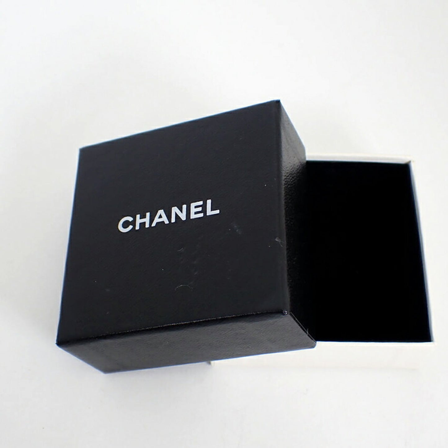 CHANEL colored stone brooch