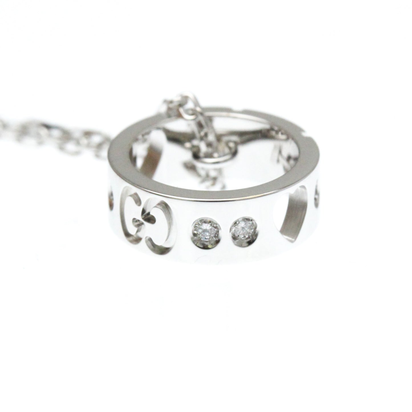 Gucci Icon Amor Diamond Necklace White Gold (18K) Diamond Men,Women Fashion Pendant Necklace (Silver)