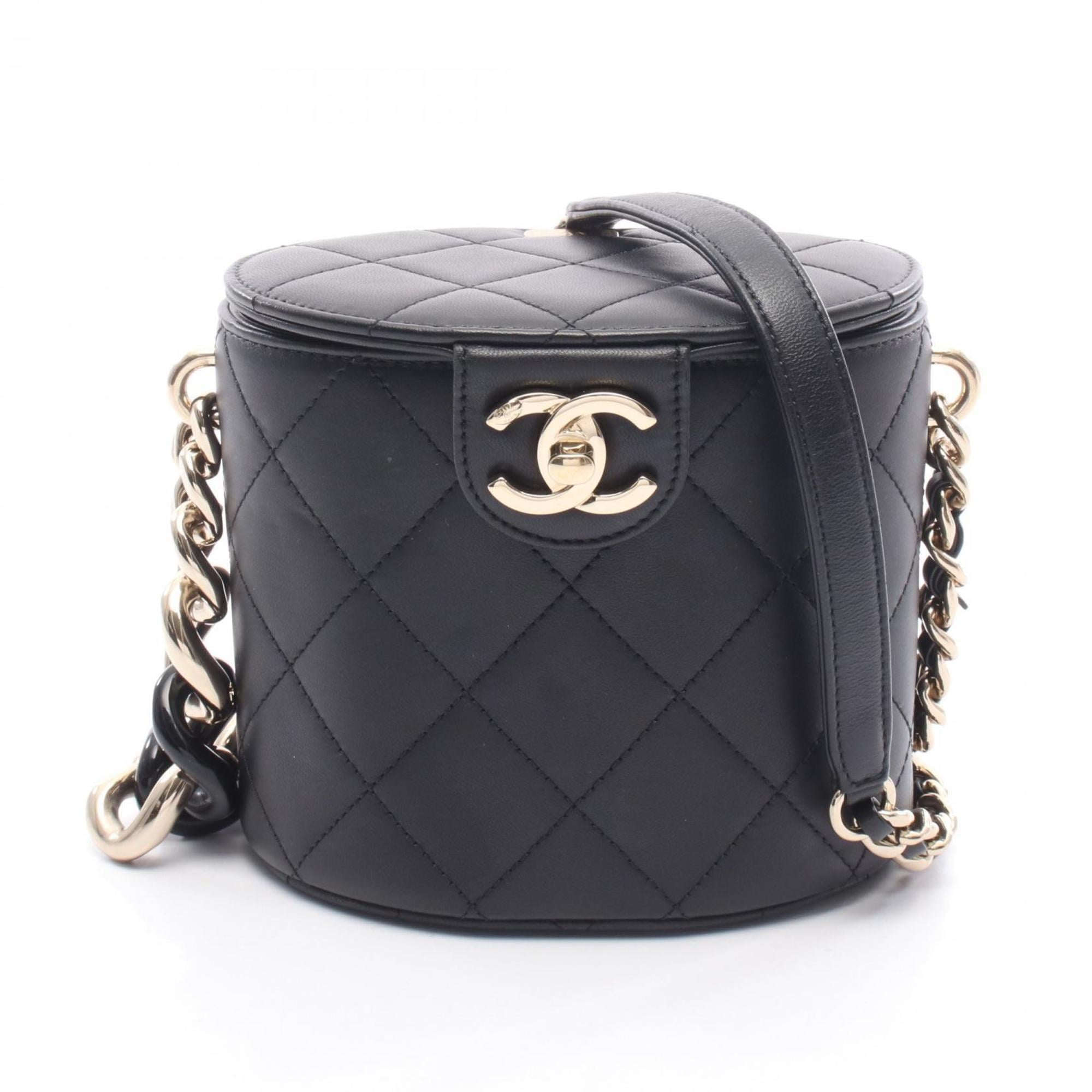 CHANEL Matelasse Shoulder Bag, Lambskin Leather, Women's, Black