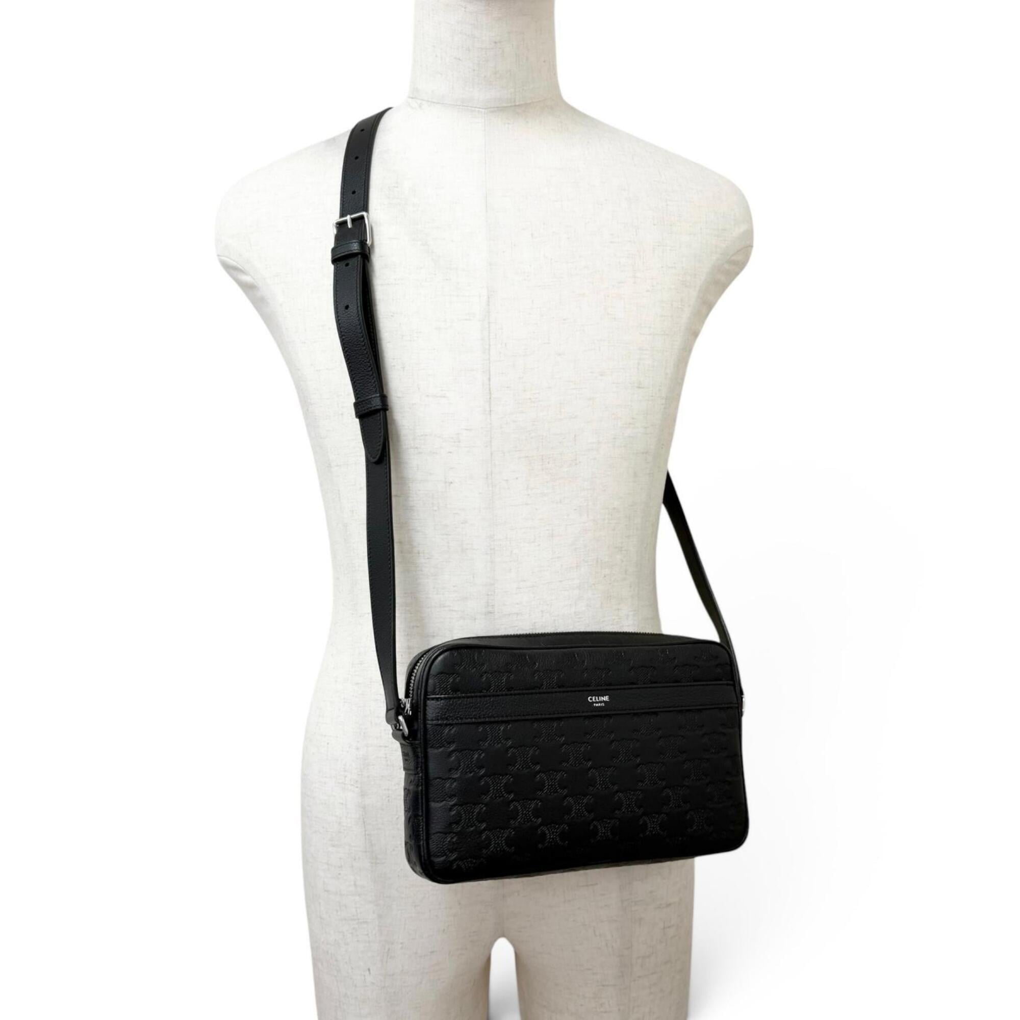 CELINE 117003FS3 Horizontal Messenger Leather Triomphe Medium Shoulder Bag Black Made in Italy Men's with Dust — Like New