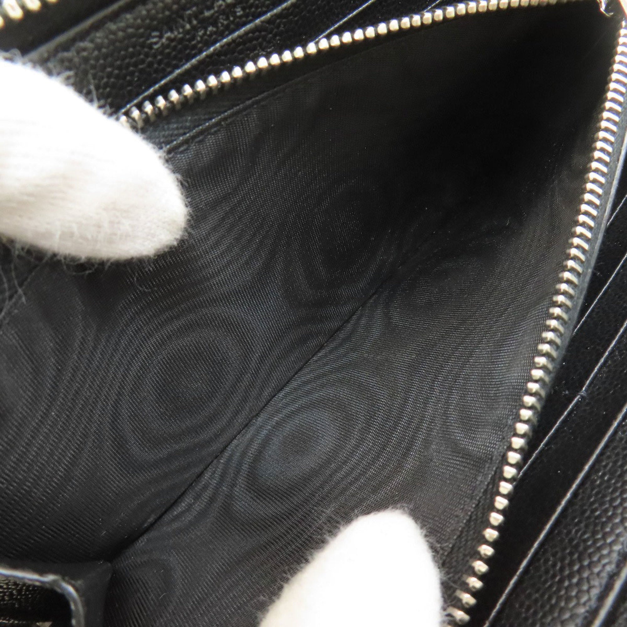 Saint Laurent round zipper long wallet in calfskin for women.