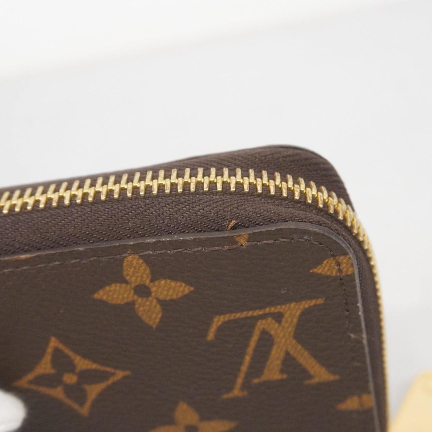 Louis Vuitton Monogram Zippy Wallet M42616 Brown Men's and Women's