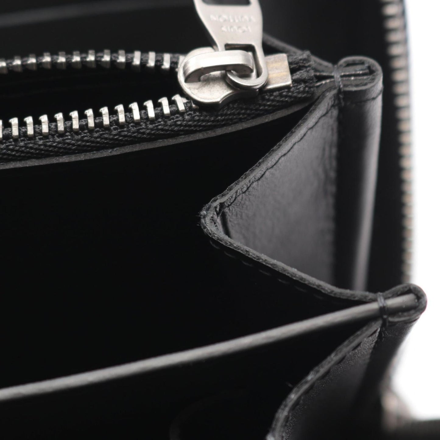 Louis Vuitton Zippy XL Damier Infini Round Long Wallet, Leather, Men's, Blue, N60079