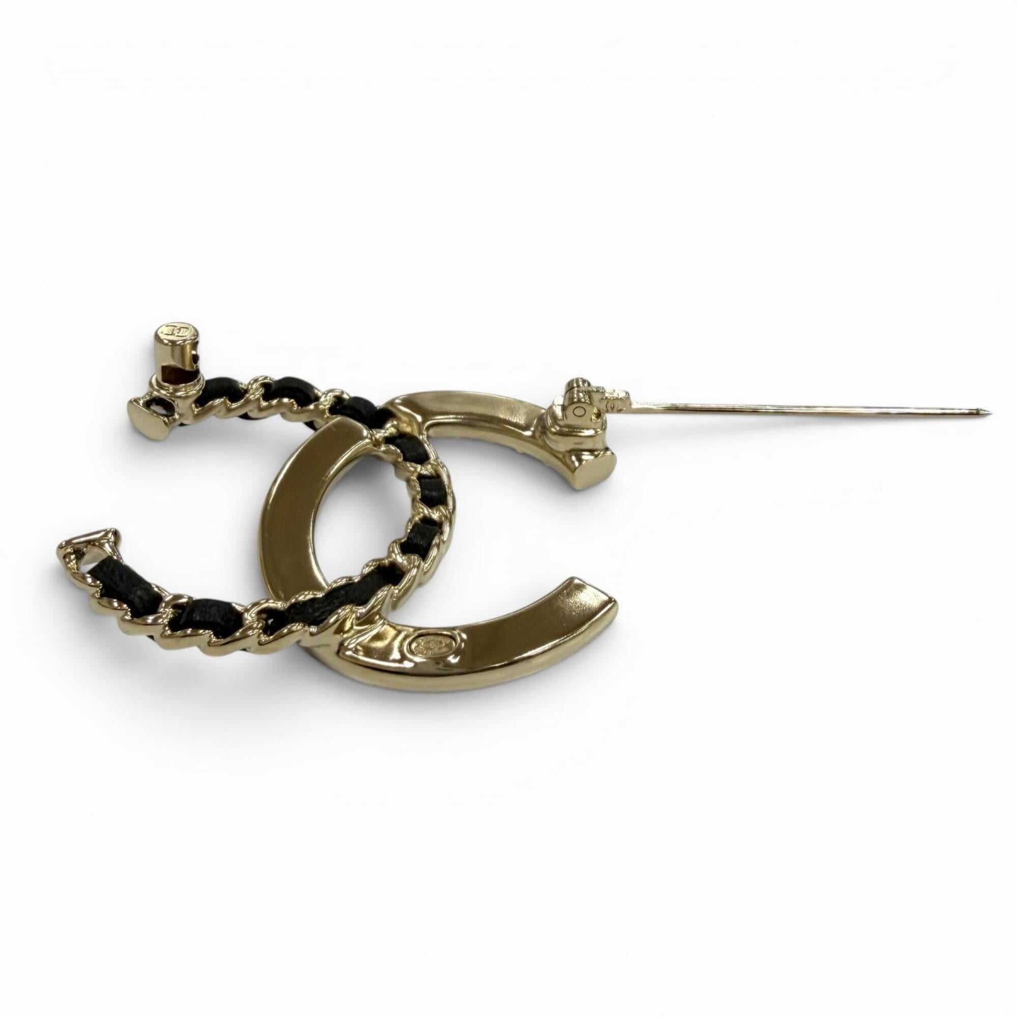 CHANEL A25B Coco Mark Rhinestone Leather Chain Brooch, Gold and Black, Made in France, Women's, with Box Dust Bag — Like New