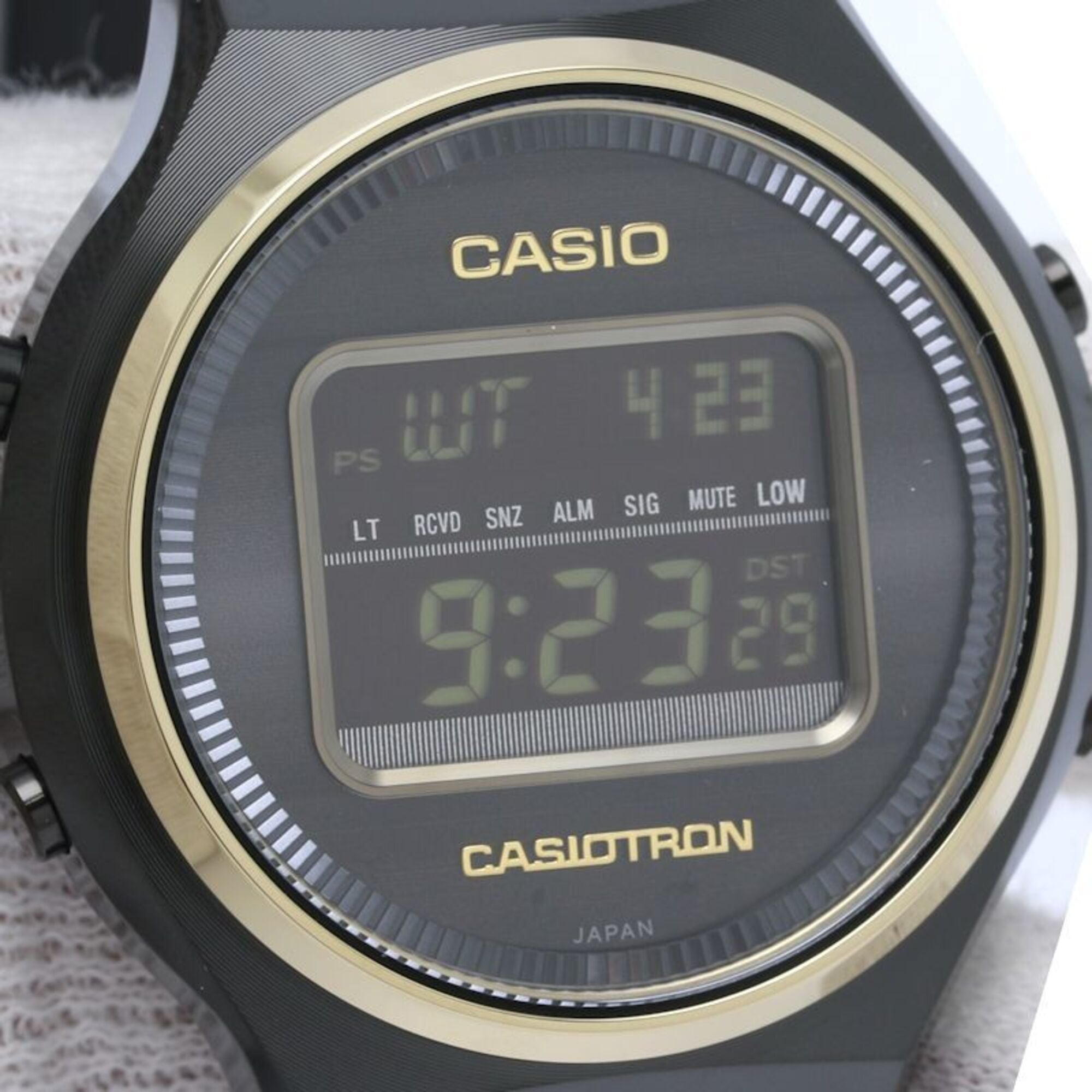 CASIO TRON Smartphone Link TRN-50ZE-1AJR Men's Watch SS 130551 — New - Store Return