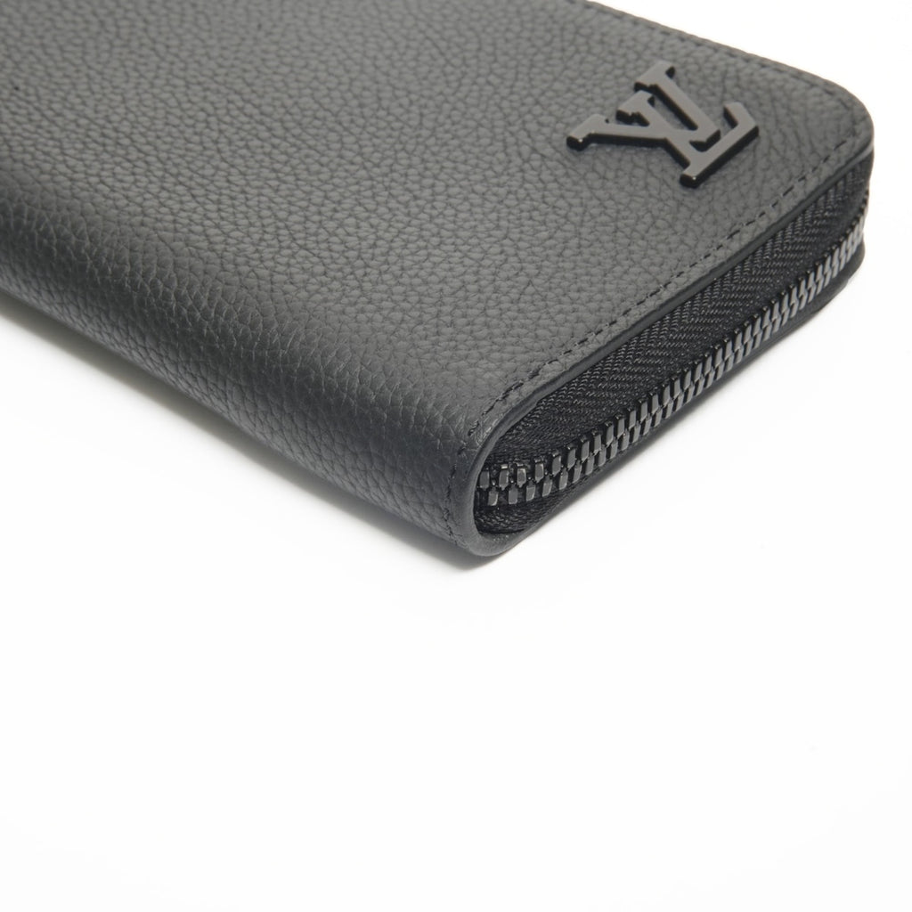 Louis Vuitton LV Aerogram Zippy Wallet Vertical Long Black