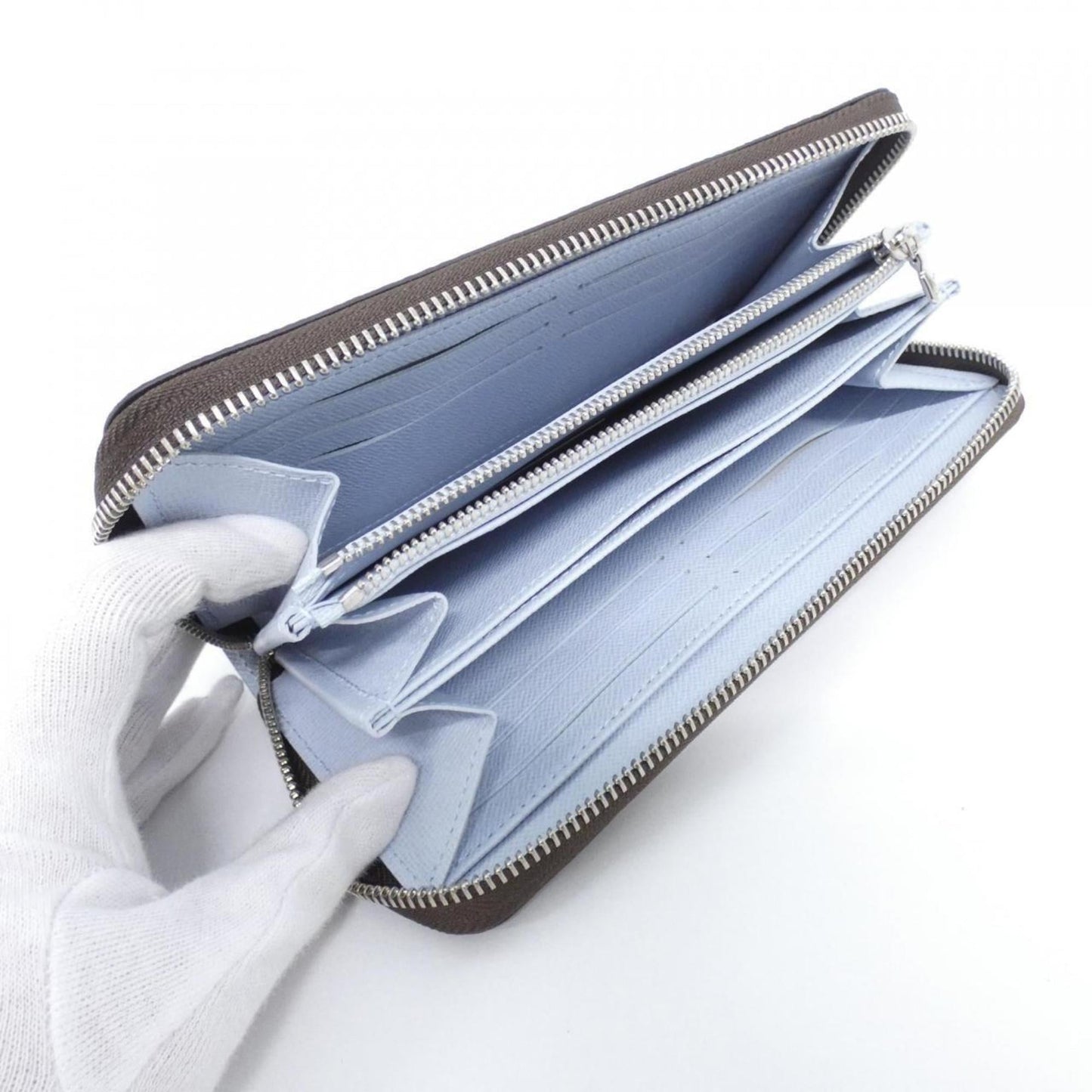 Louis Vuitton Monogram Zippy Wallet M11776