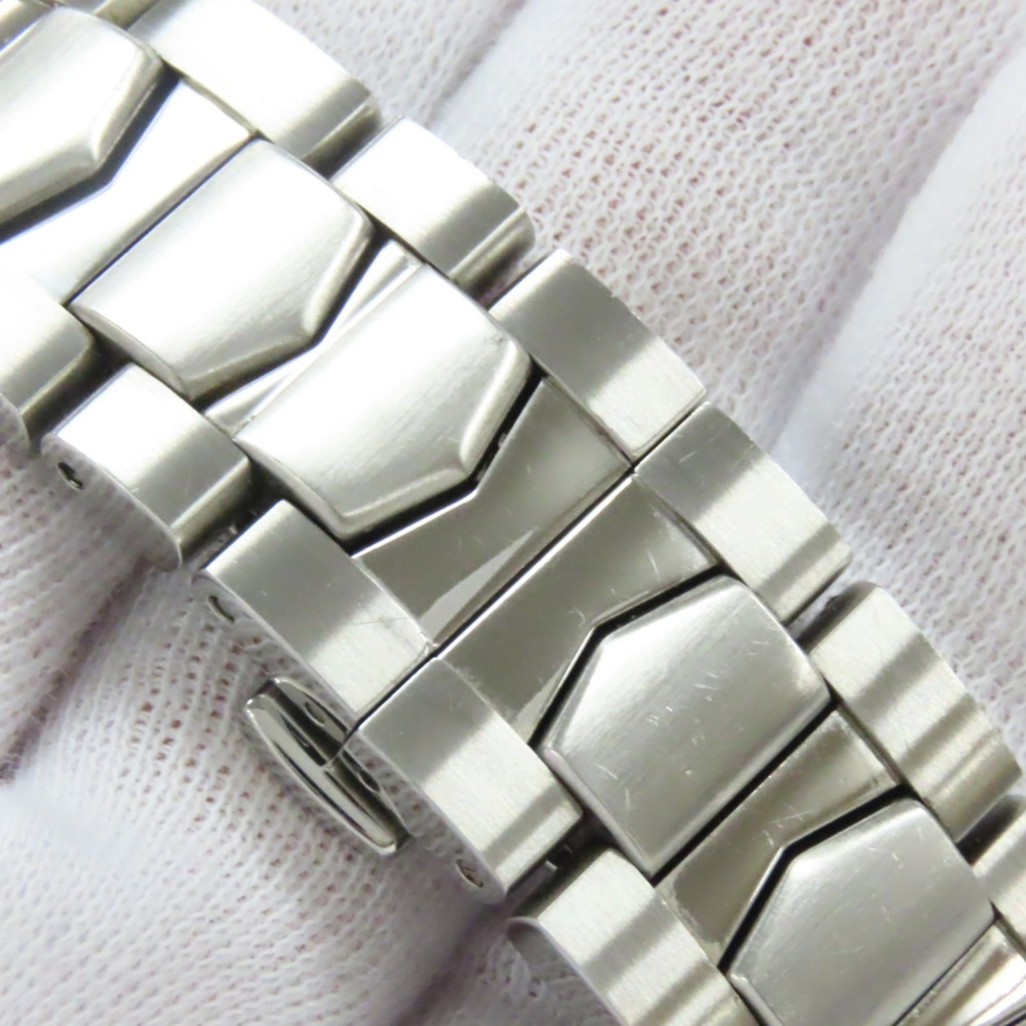 CHARRIOL Columbus CCR38D Stainless Steel Diamond Silver White Dial Men's Watch — Very Good