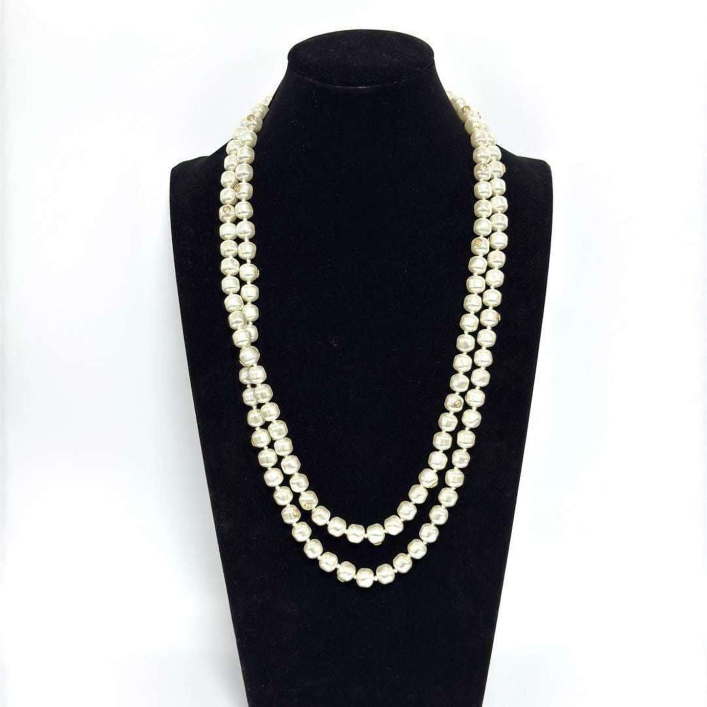 Gucci Women's Long Faux Pearl Tiger Head Necklace