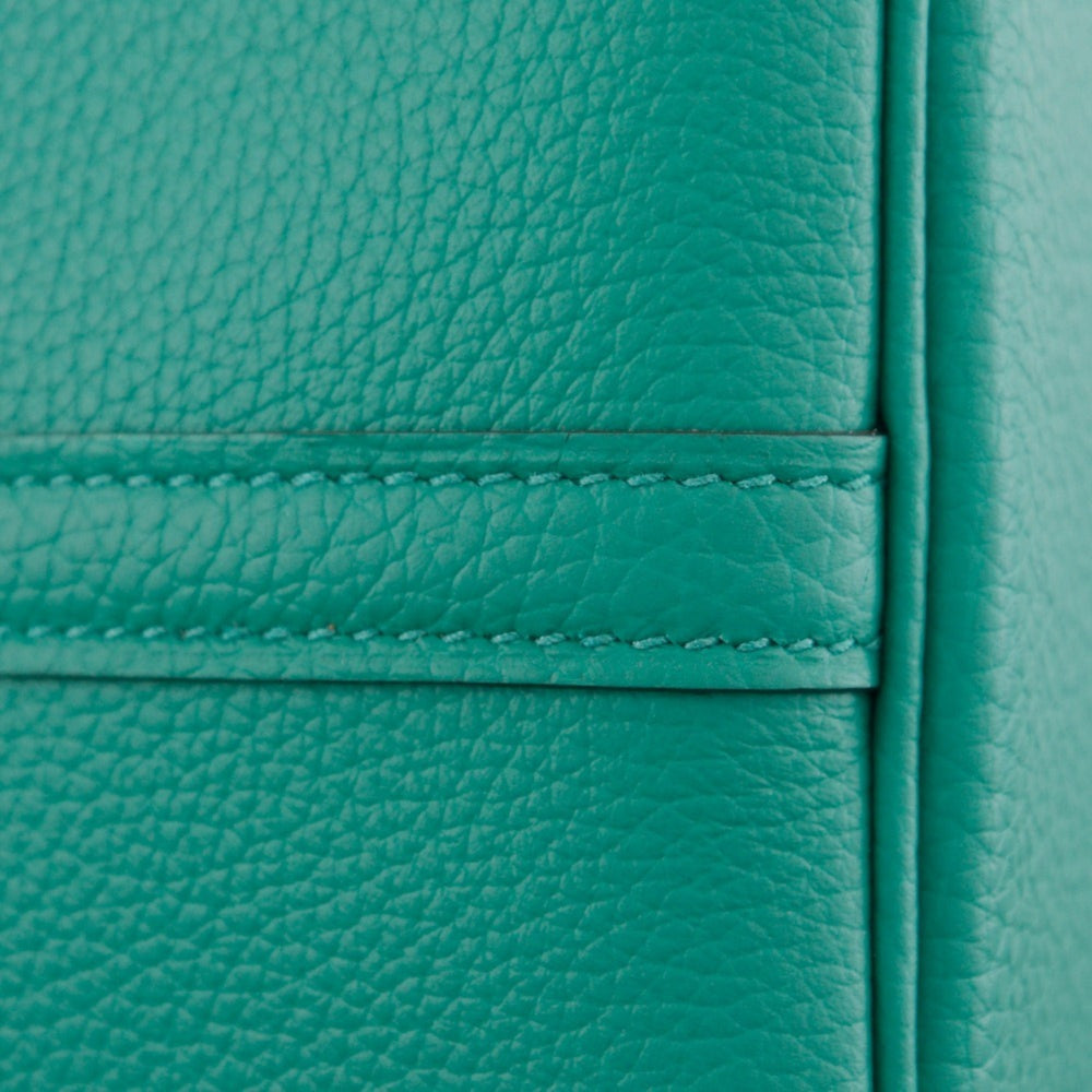 Hermes Hermès Picotin Lock 22 MM Handbag in Taurillon Maurice Vert Gate, 2022, Green, U A5 Strap Clasp, Women's — Like New