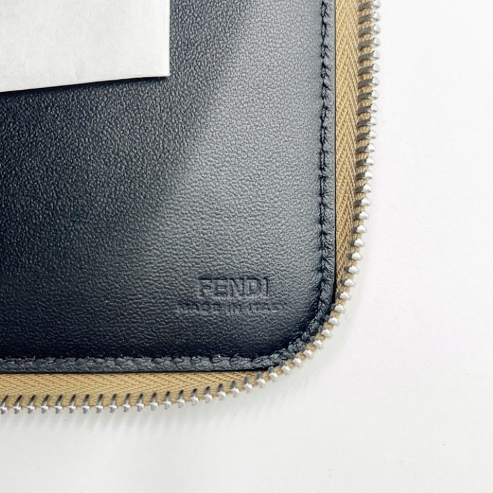 FENDI clutch bag 7N0167 beige leather men's and women's — New - Store Return