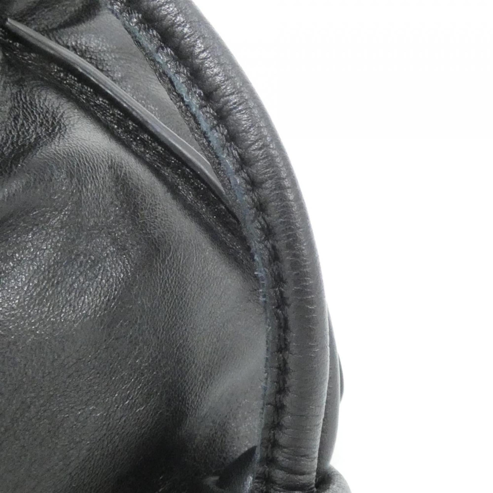 Loewe Puffer Flamenco Clutch A411FC1X67 Handbag