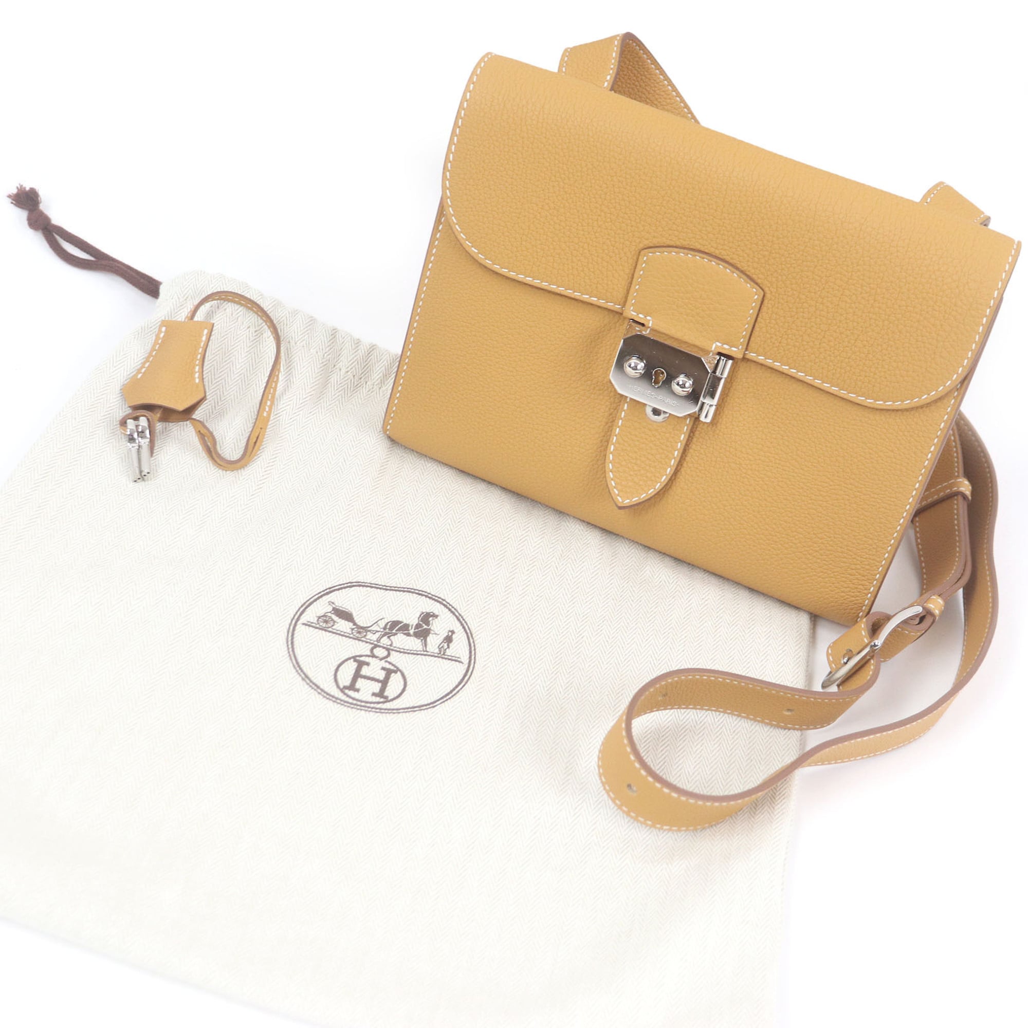 HERMES Sac à Dépêches 21 Togo Leather Shoulder Bag, Natural Sable, W Stamp, with Dust Made in France, Men's — Like New