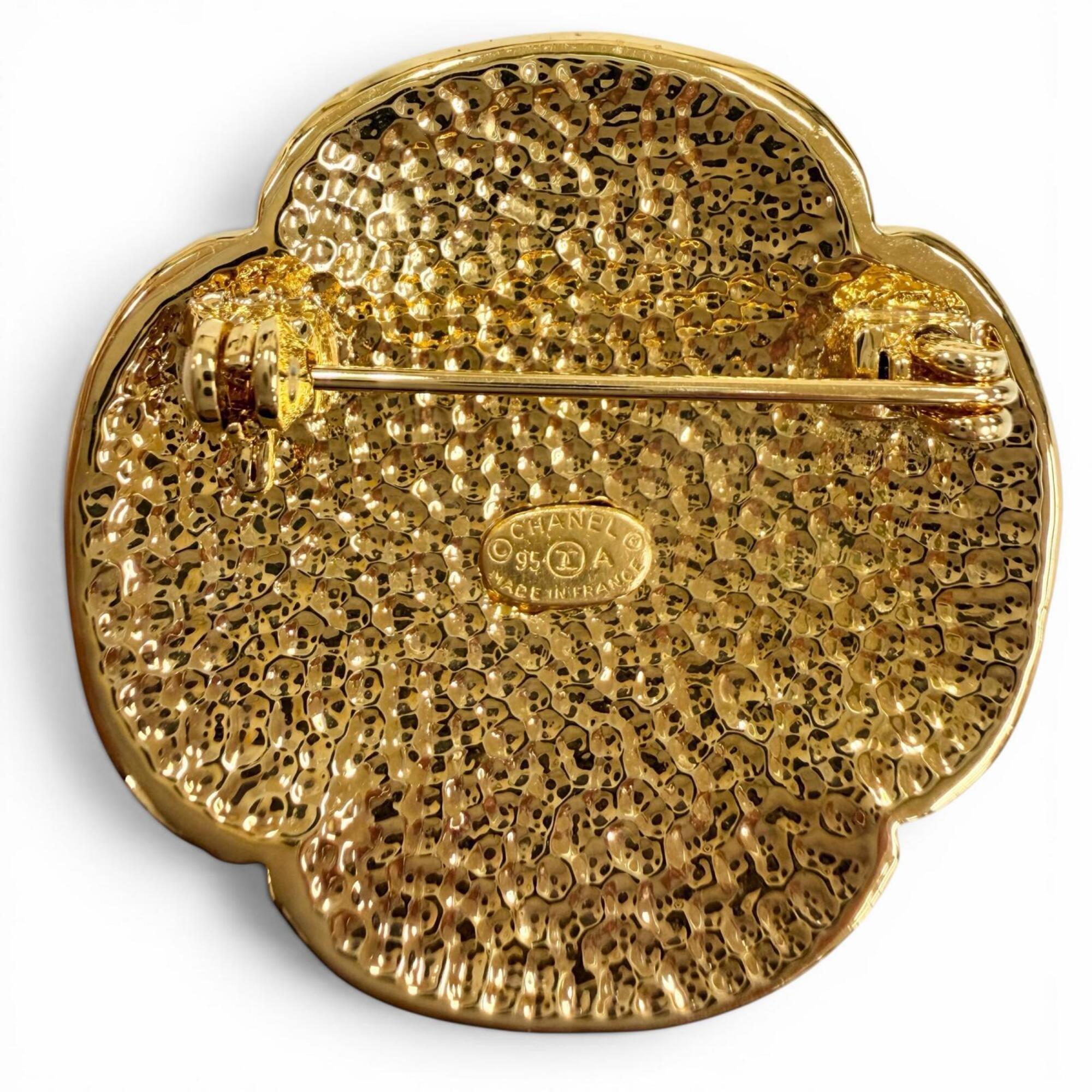 CHANEL Vintage 1995 (95A) Coco Mark Flower Brooch, Gold, Made in France, Women's — Like New