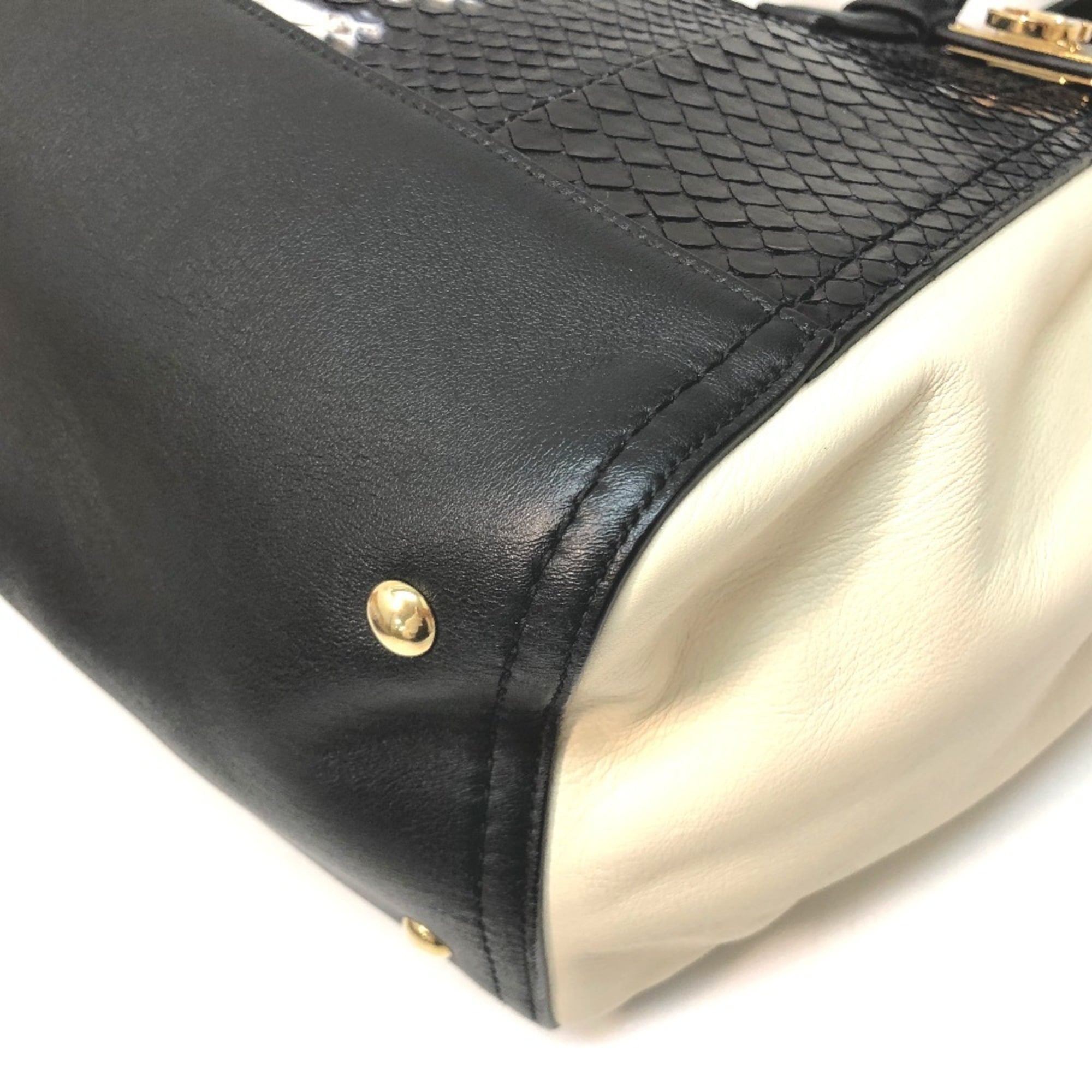 Salvatore Ferragamo Gancini Shoulder Bag Handbag Leather Women's Black — New - Store Return