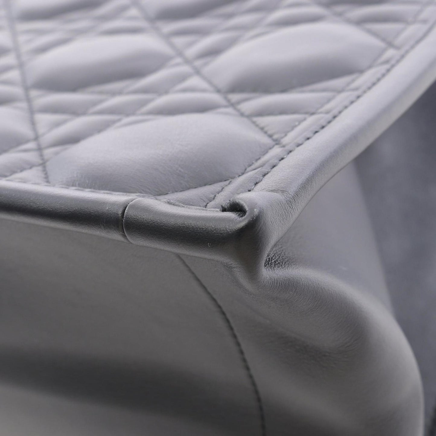 Christian Dior Dior BOOK TOTE Medium Micro Cannage Leather Tote Bag, Women's, Black, M13240WHP_M900