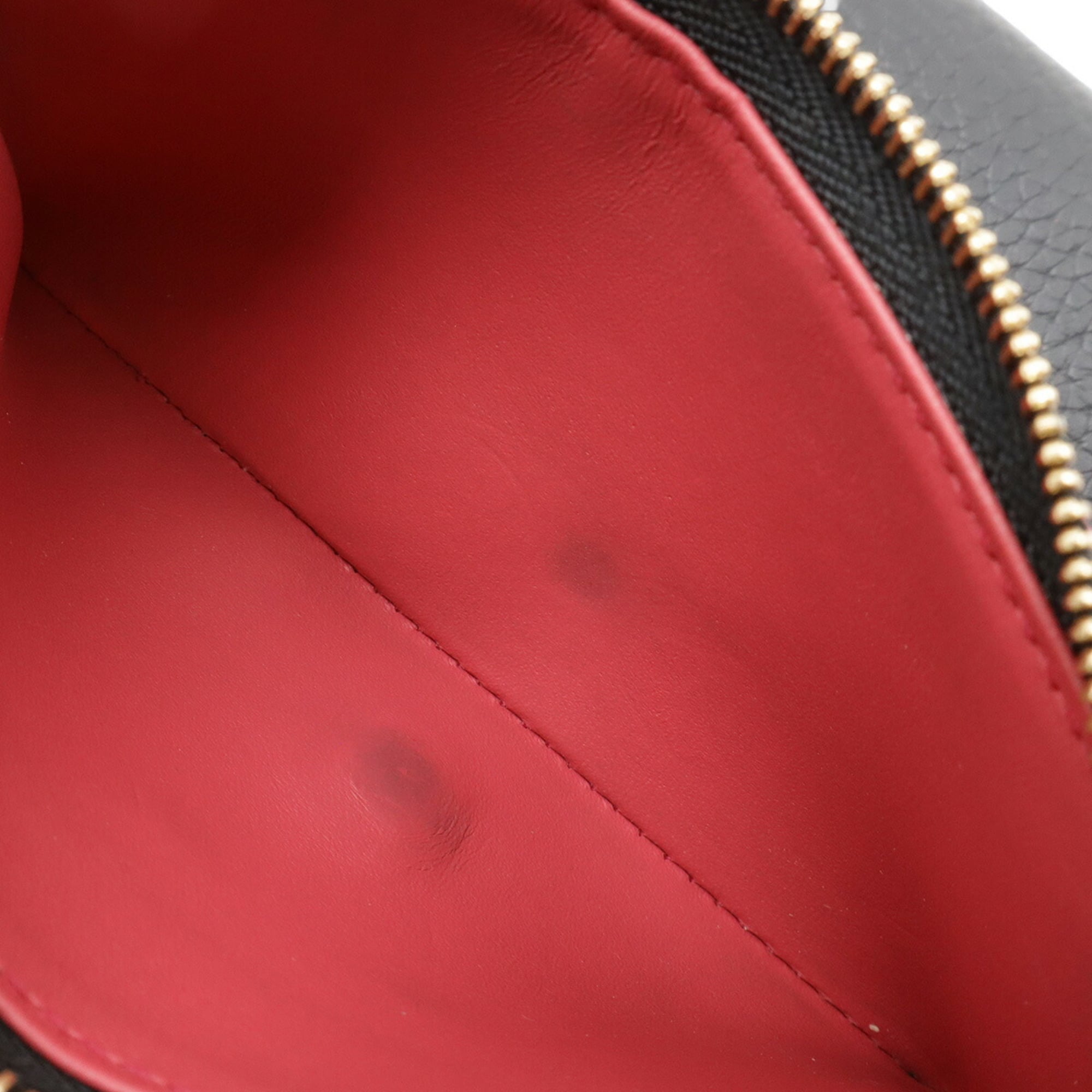 LOUIS VUITTON Portefeuille Capucines Compact Tri-fold Wallet in Taurillon Leather, Noir, Black, and Hot Pink, M62157