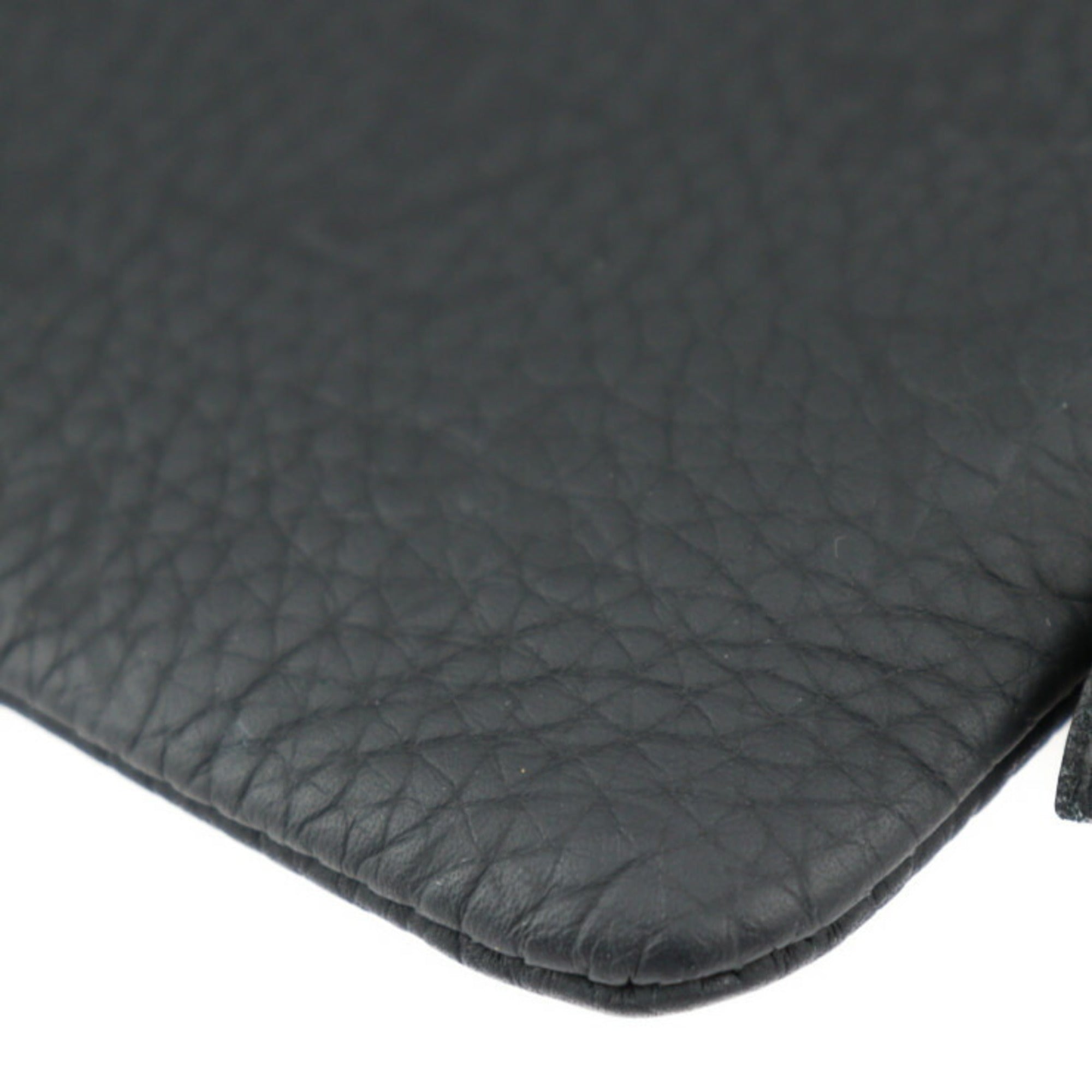 LOUIS VUITTON Etuit Voyage Second Bag M59479 Taurillon Leather Black Clutch Pouch Monogram L-shaped Zipper Vuitton — Like New