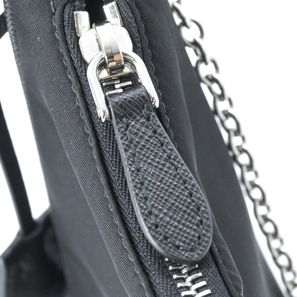 PRADA Re-Edition 2005 Nylon Leather Shoulder Handbag for Women, Black — New - Store Return