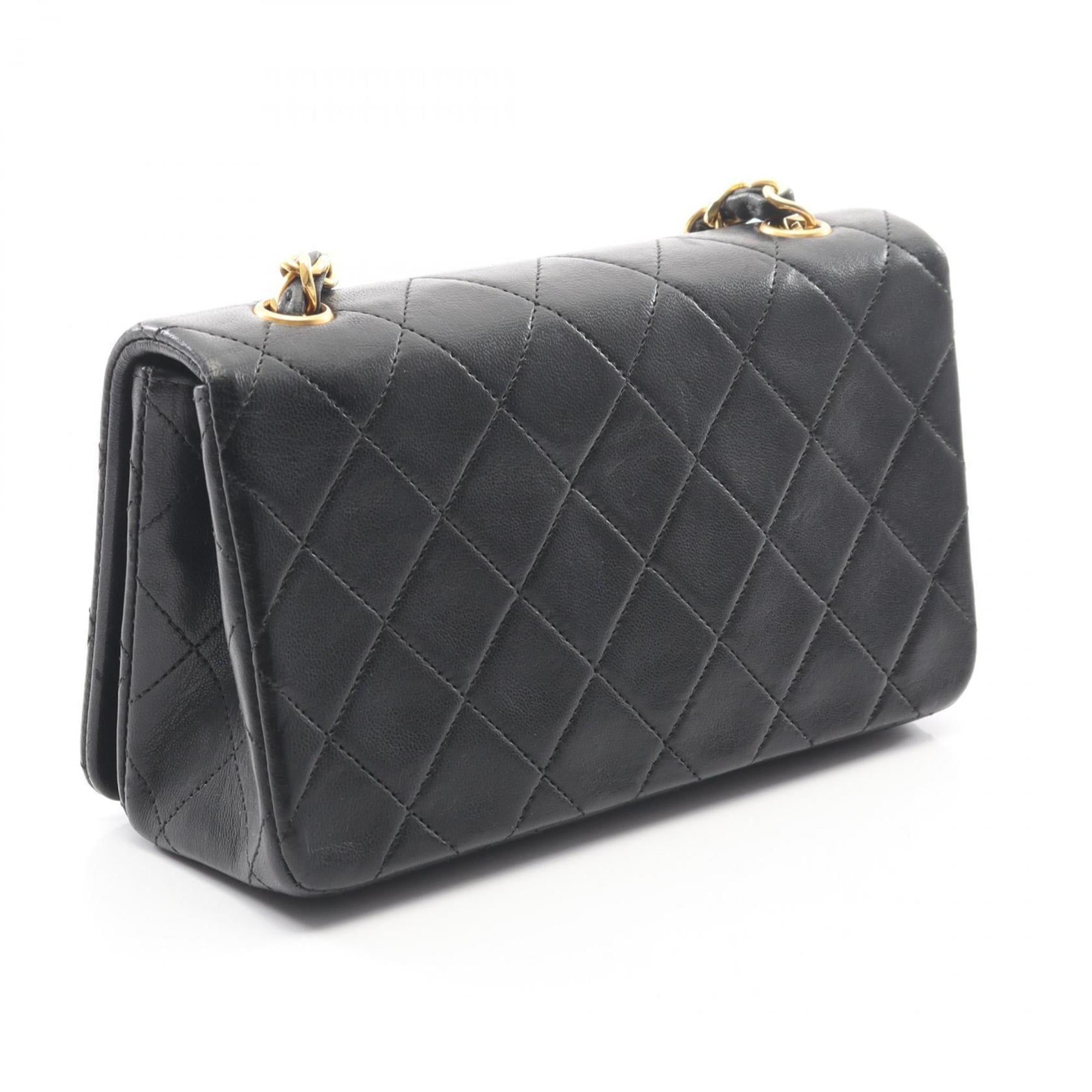 CHANEL Mini Matelasse Full Flap Shoulder Bag/Handbag in Lambskin Leather, Black