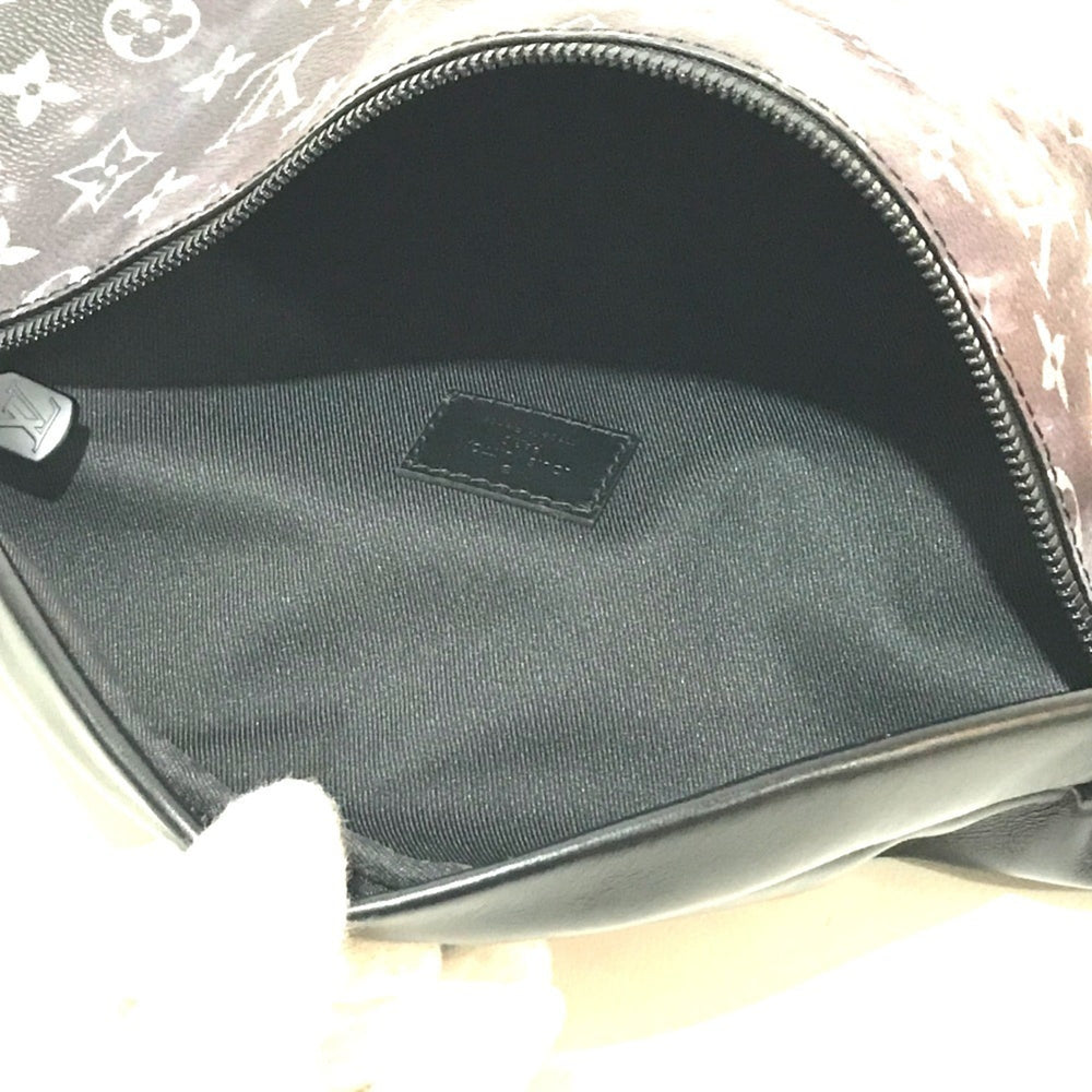 LOUIS VUITTON M44444 Monogram Galaxy Discovery Bum Bag Waist Body Canvas Men's Black — New - Store Return