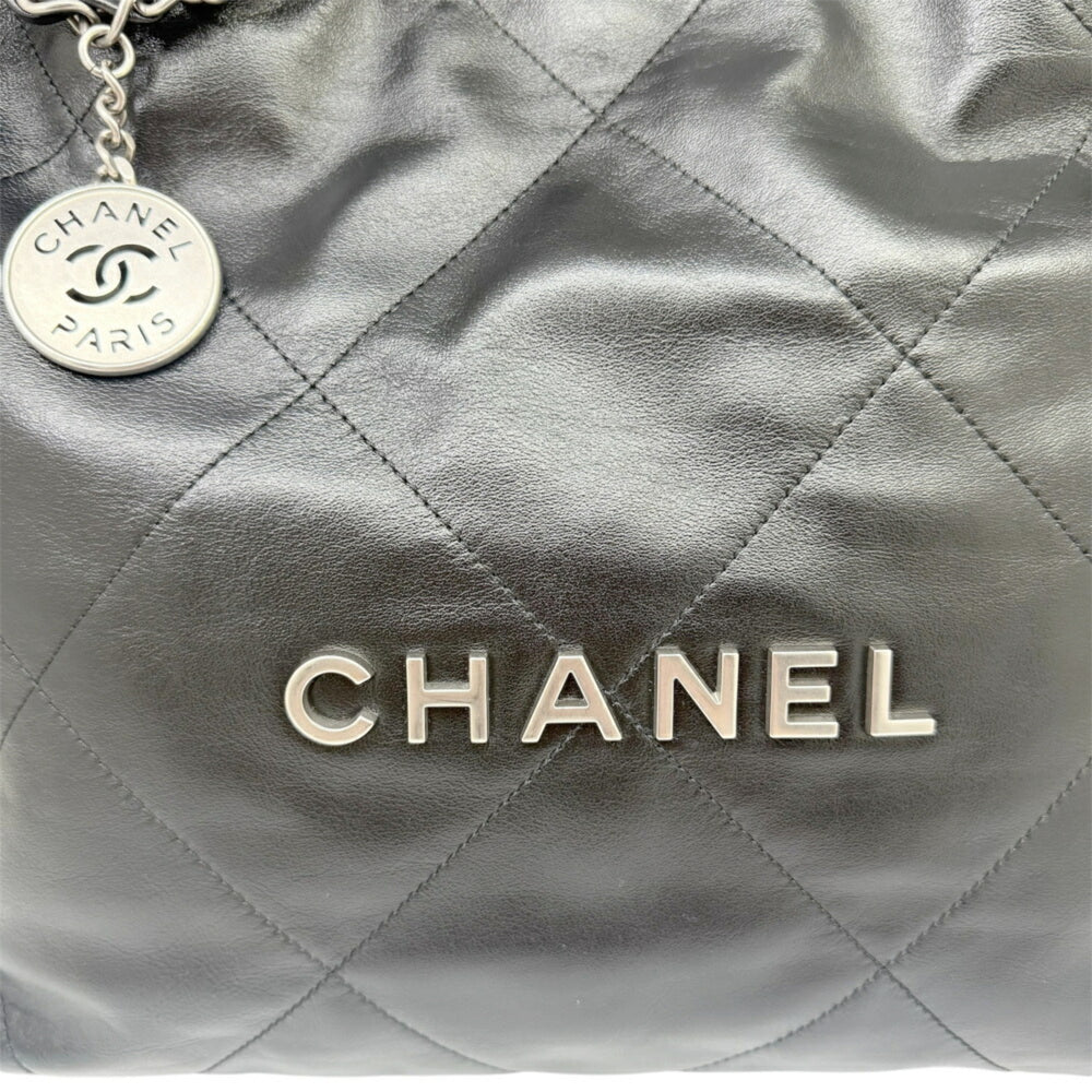 CHANEL Matelassé 22 Small Handbag, Calfskin, Black AS3260, Chain Tote, Women's — Like New