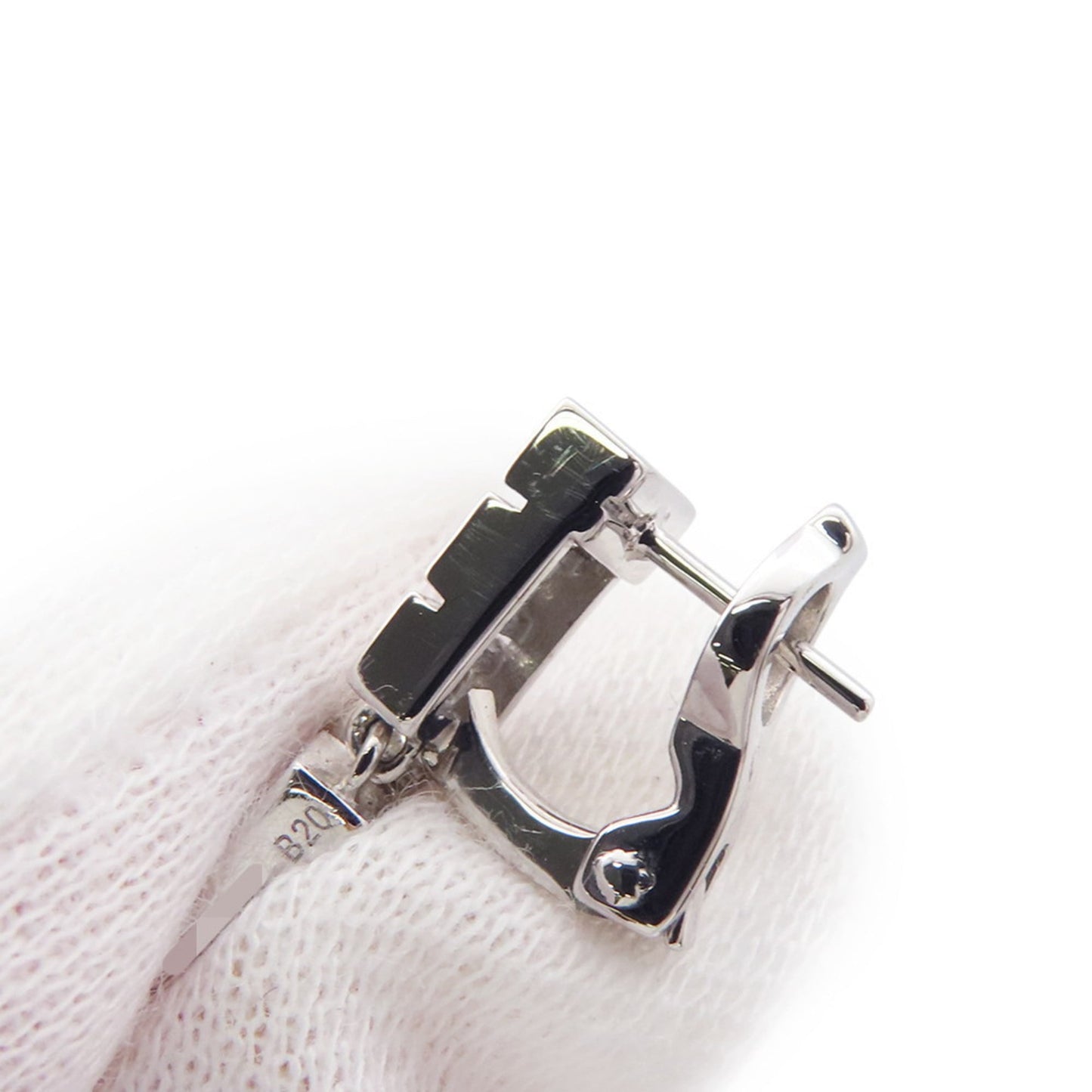 CHANEL 1932 Bijoux de Diamant Diamond Earrings 18KWG