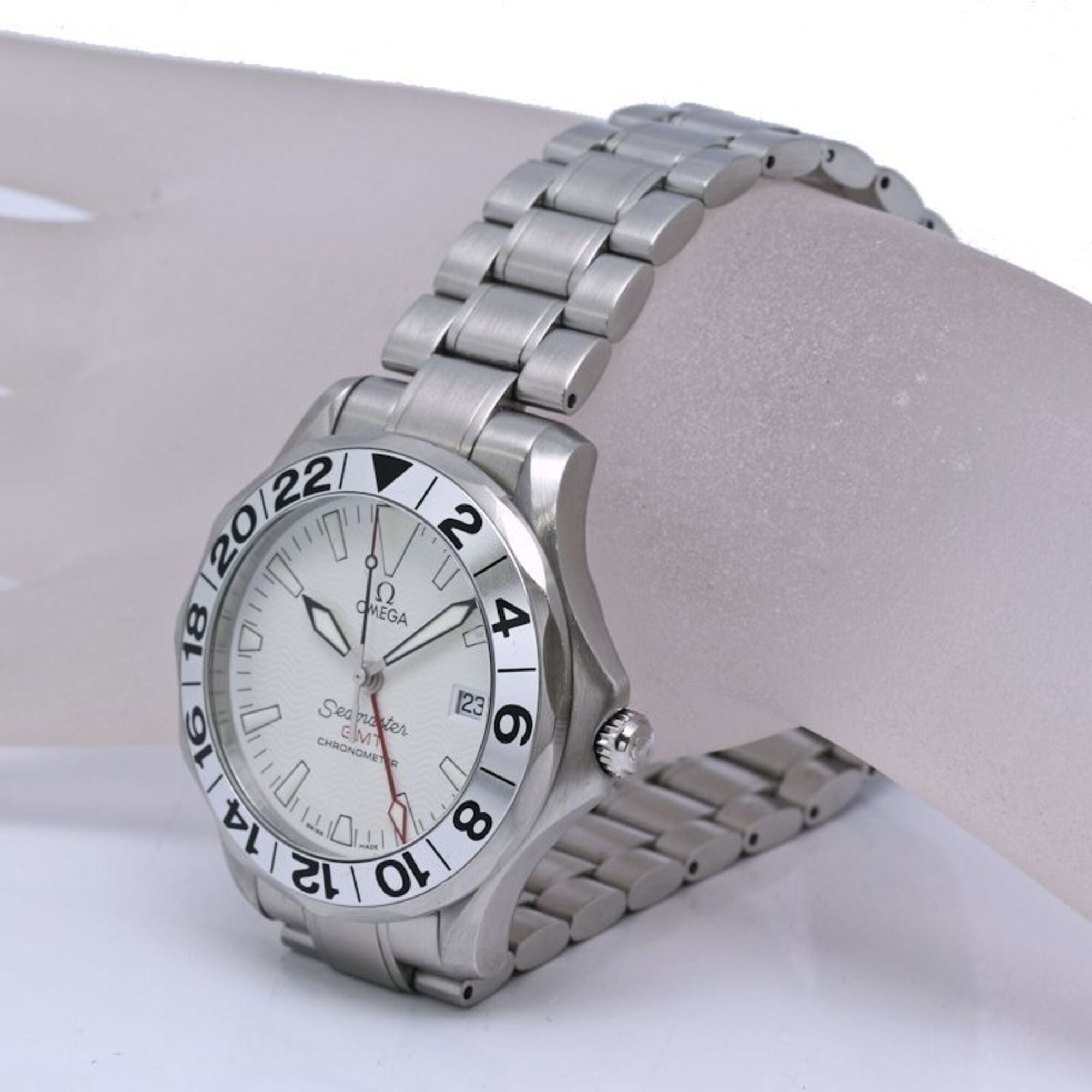 OMEGA Seamaster GMT 2538.20.00 Men's Watch, Stainless Steel, Model 40566 — Good