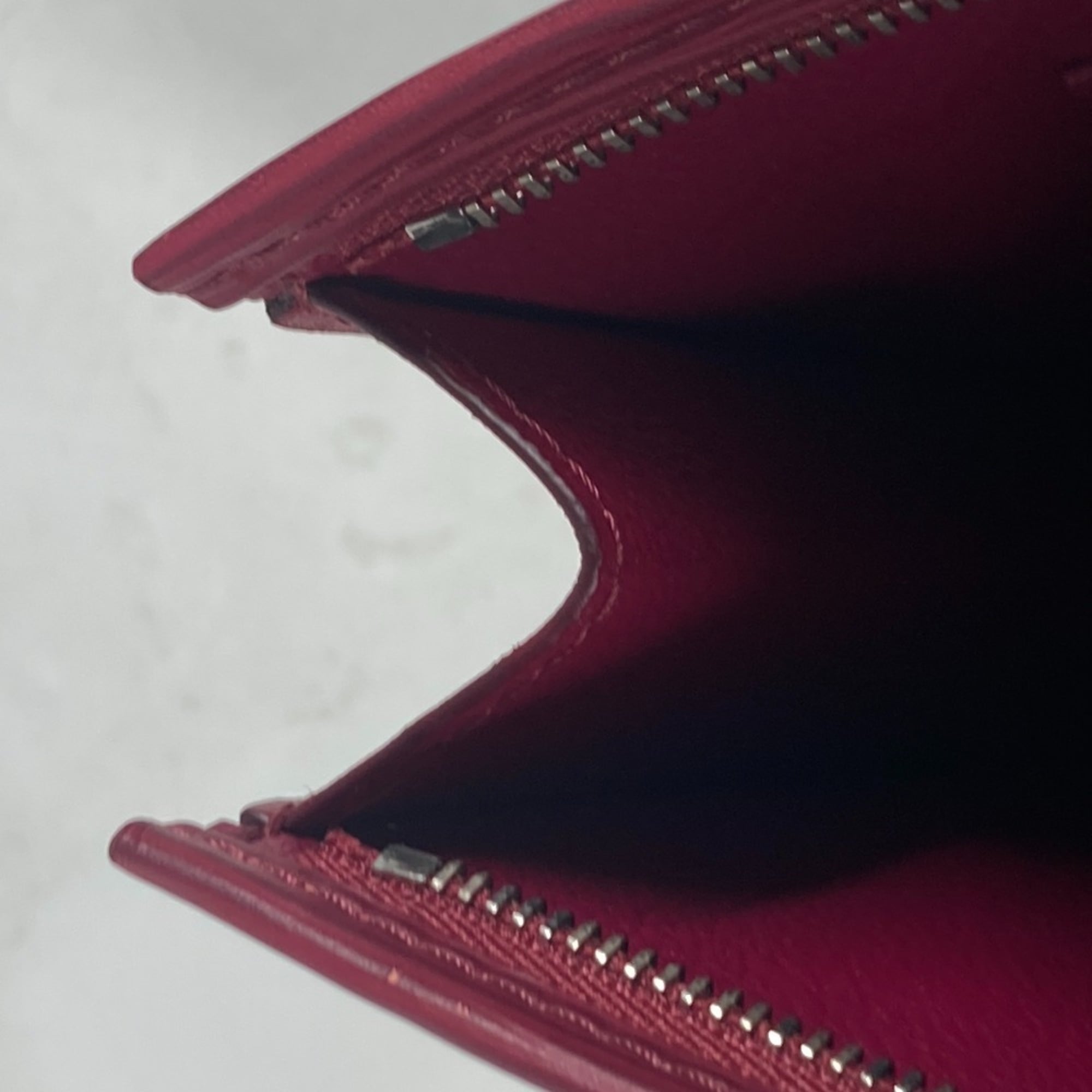 LOUIS VUITTON M41085 Epi Poche Toilette 26 Pouch Second Bag Clutch Leather Men's Women's Fuchsia Red Similar MO-241103-6 — Like New