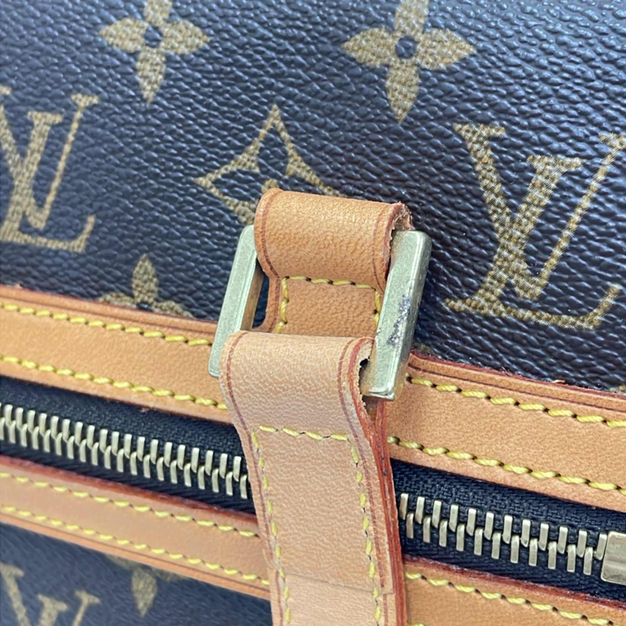 LOUIS VUITTON Louis Vuitton Monogram Cite GM Shoulder Bag M51181 Brown Women's — Like New