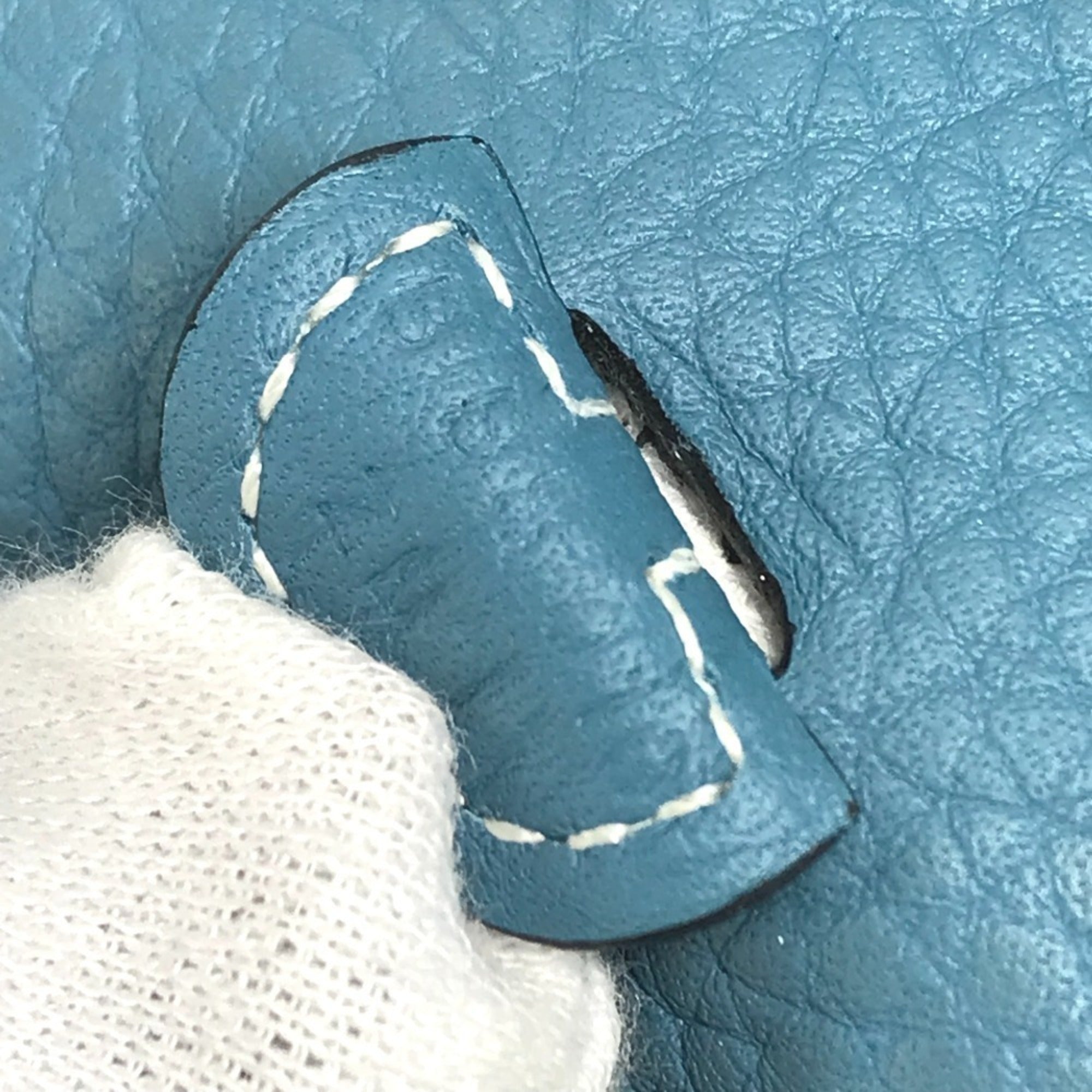 HERMES Evelyn TPM 16 Crossbody Pochette/Shoulder Bag in Taurillon Clemence Leather, New Blue Sheen for Men and Women — Like New