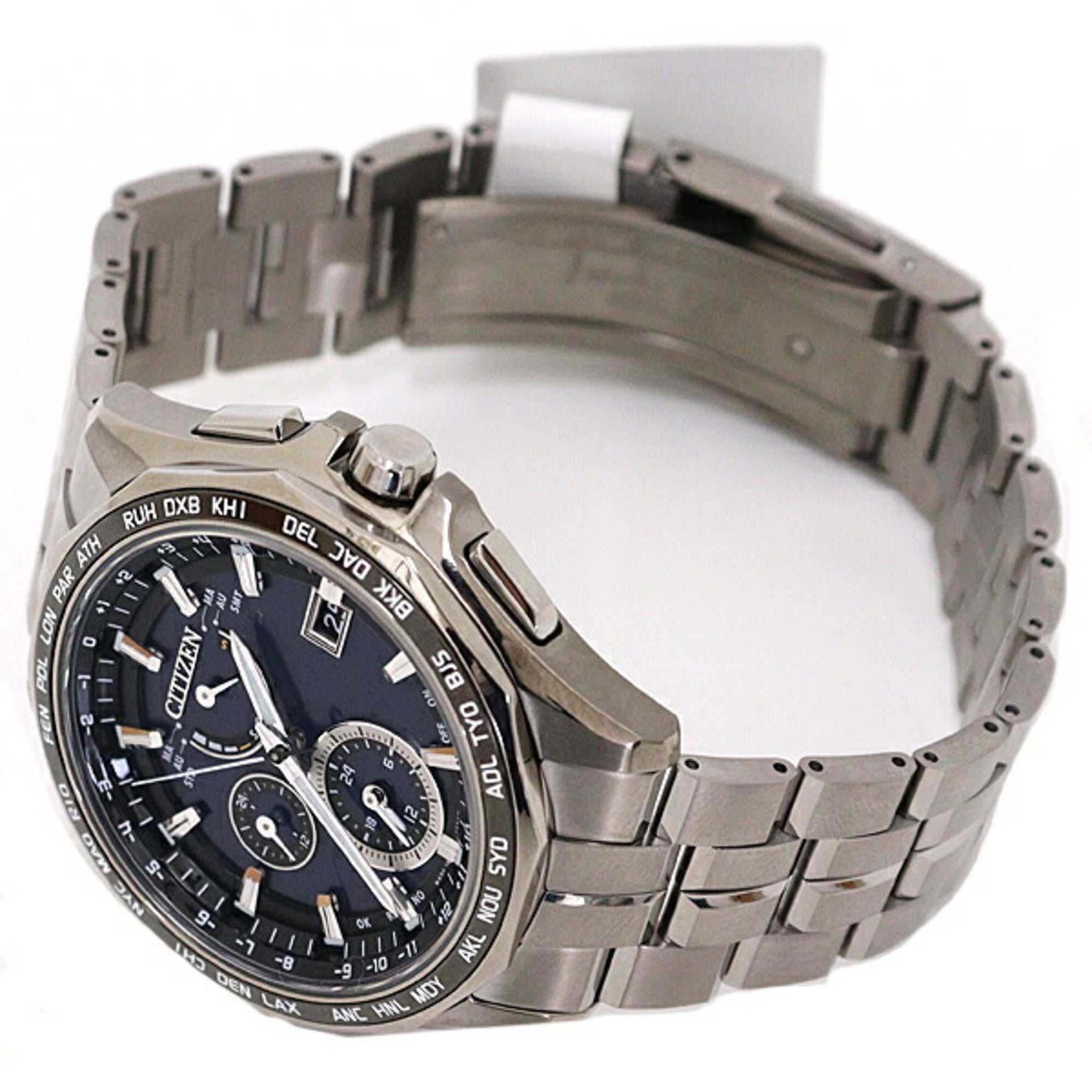 CITIZEN Men's Watch Eco-Drive Radio-Controlled H820-T023096 SS Navy Dial — Very Good