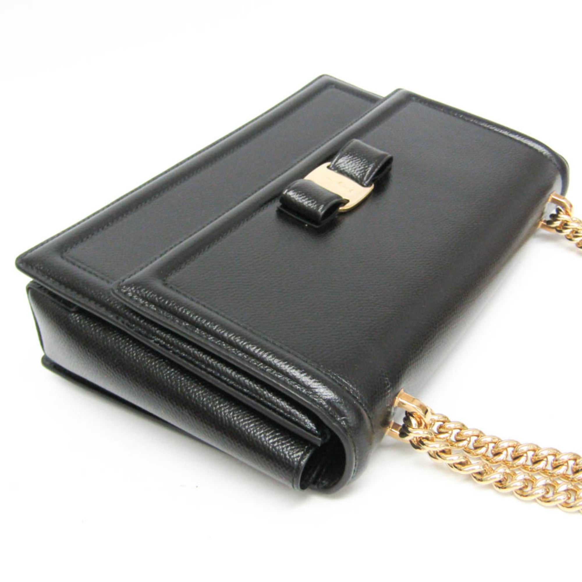 Salvatore Ferragamo Vara AU-21G462 Women's Leather Shoulder Bag Black — Like New