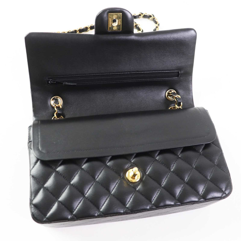 CHANEL A01112 Matelassé 25 Lambskin Shoulder Bag, Random Serial Number, Double Flap, Chain, Black with Gold Hardware, Comes Box and Dust Made in France, Women's — Like New