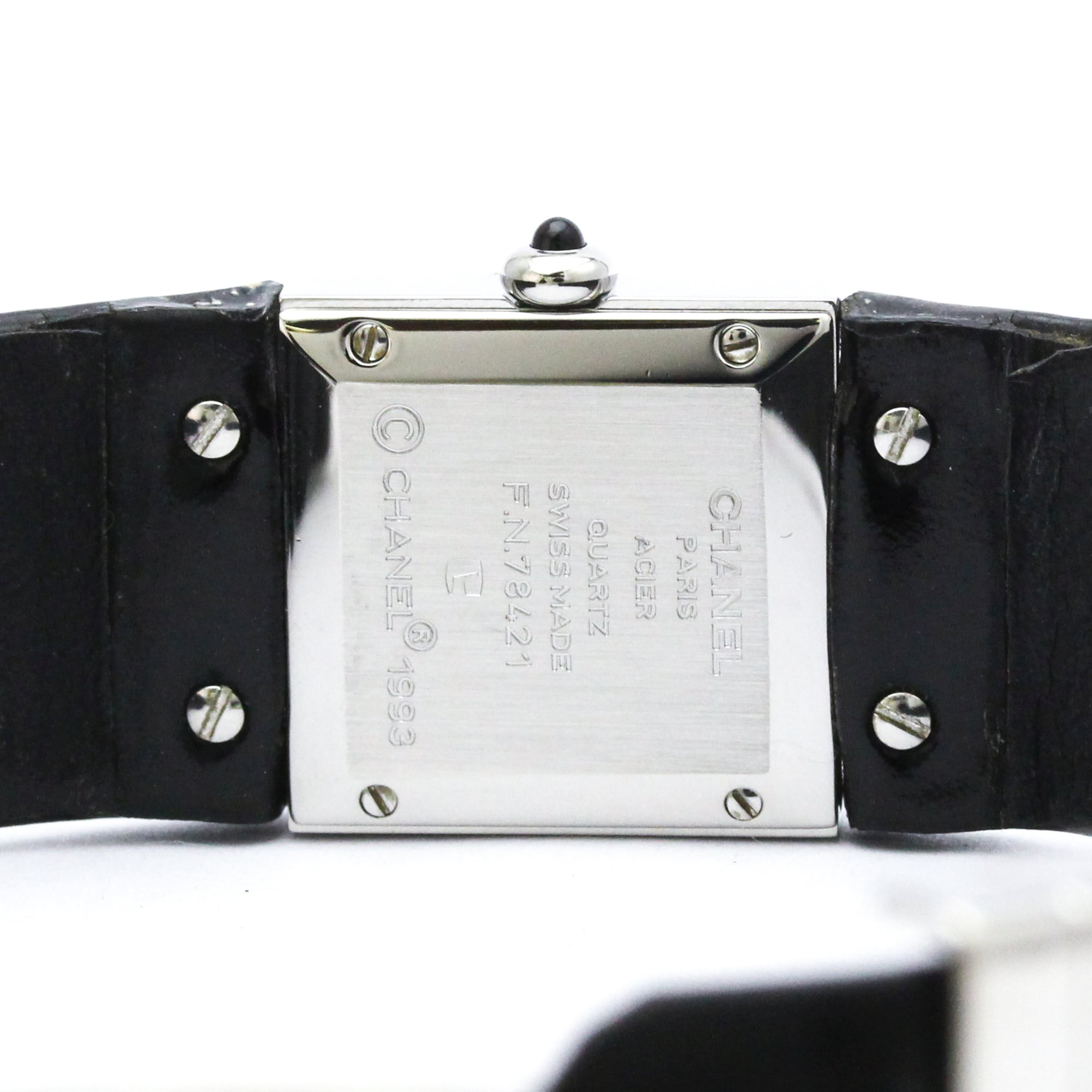 CHANEL Matelasse Steel Leather Quartz Ladies Watch H0116 Polished — Very Good