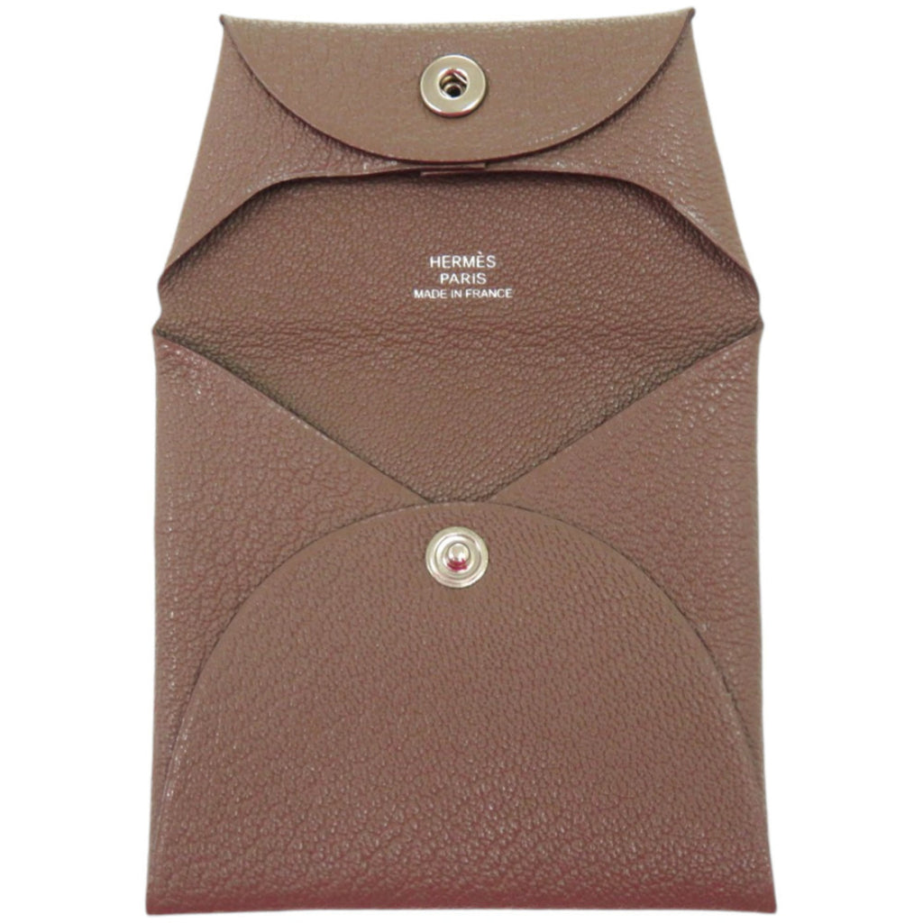 Hermes Excellent condition Hermès Bastia Chevre Etoupe wallet, brown, R stamp, 0092