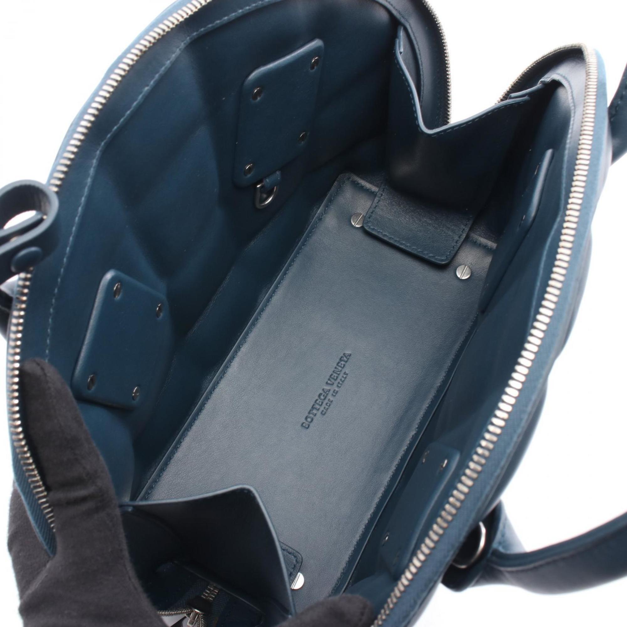 Bottega Veneta The Swoop handbag, leather, women's, green