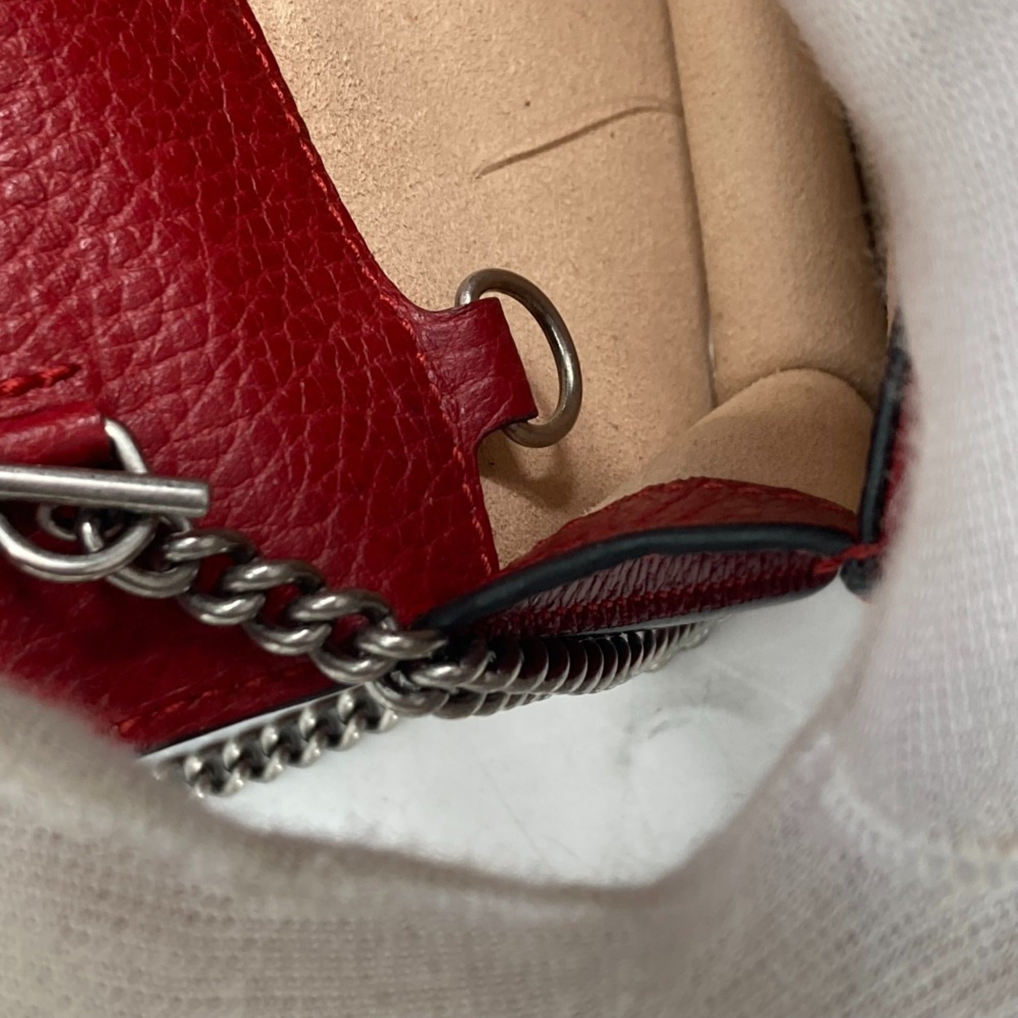 Gucci 476432 2WAY Bag Pouch Clutch Bag Chain Crossbody Shoulder Bag Red — Like New