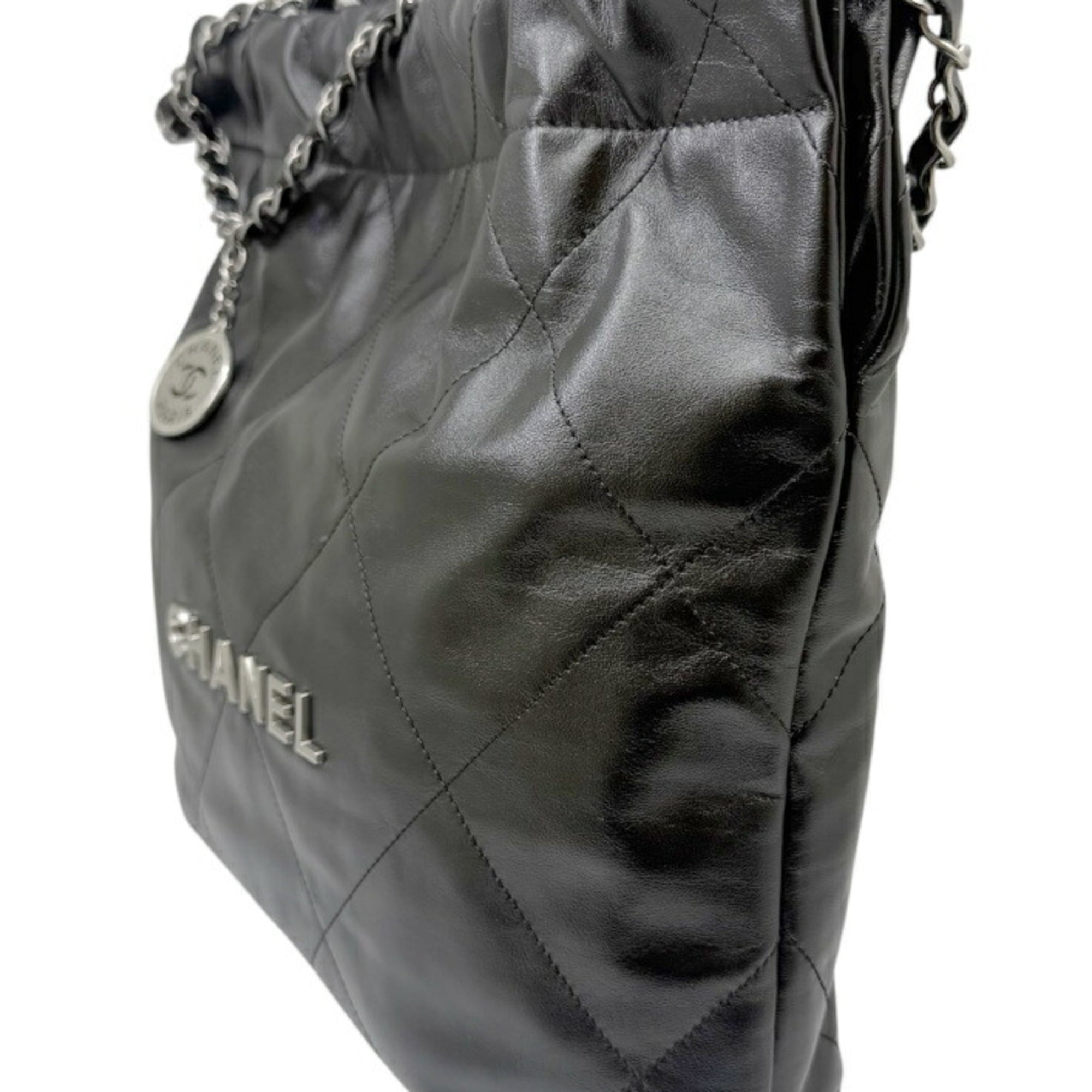 CHANEL Matelassé 22 Small Handbag, Calfskin, Black AS3260, Chain Tote, Women's — Like New