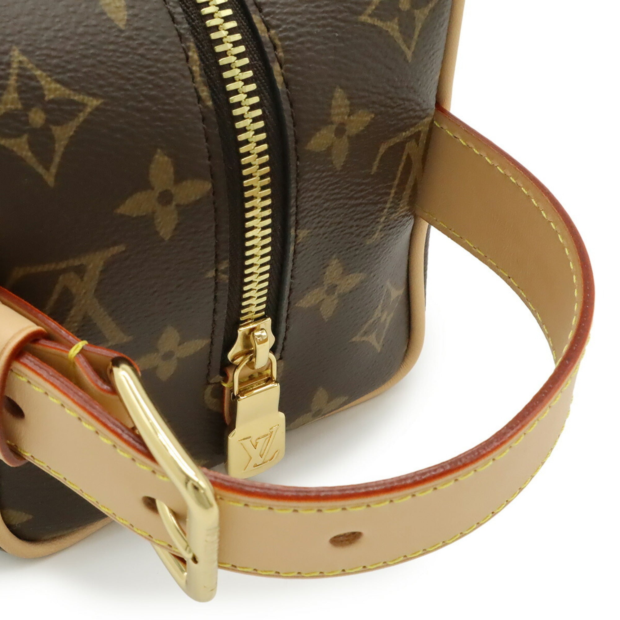 LOUIS VUITTON Louis Vuitton Monogram Locker Dopp Kit Second Bag Clutch Handbag Pouch M83112 — New - Store Return