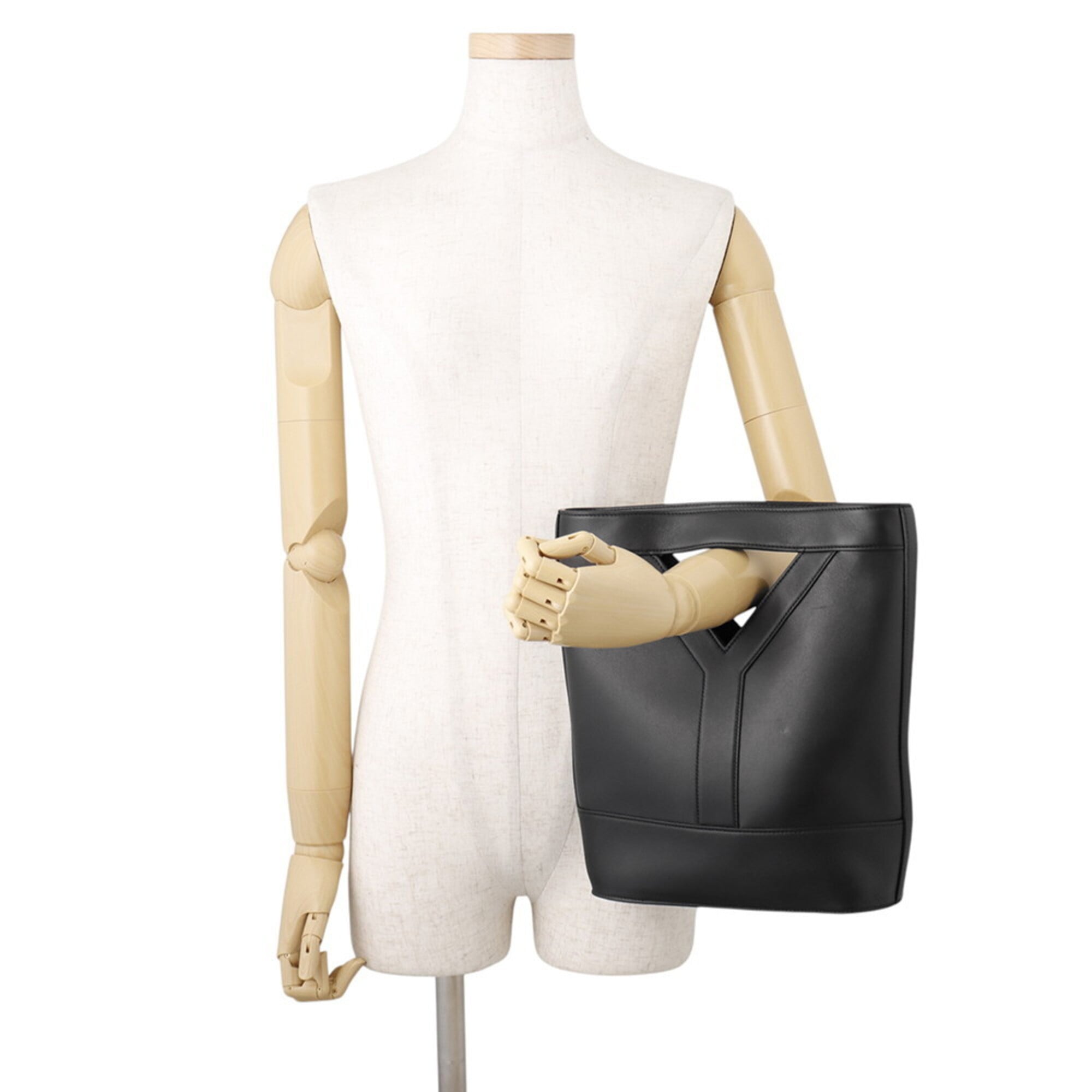 Yves Saint Laurent Saint Laurent Paris handbag, Y bucket style, calf leather, 808224, SAINT LAURENT PARIS, 2-way, black — Like New