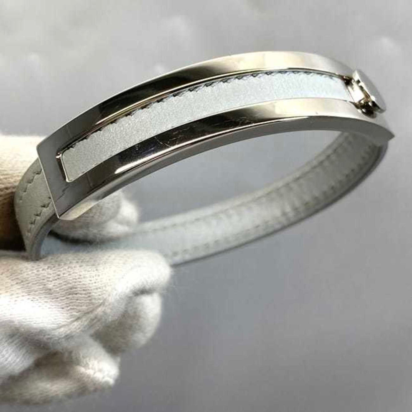 Hermes Bracelet Puspus ec-22360 Grey Silver Leather Metal □F Stamp HERMES Adjustable Size Ladies Accessory