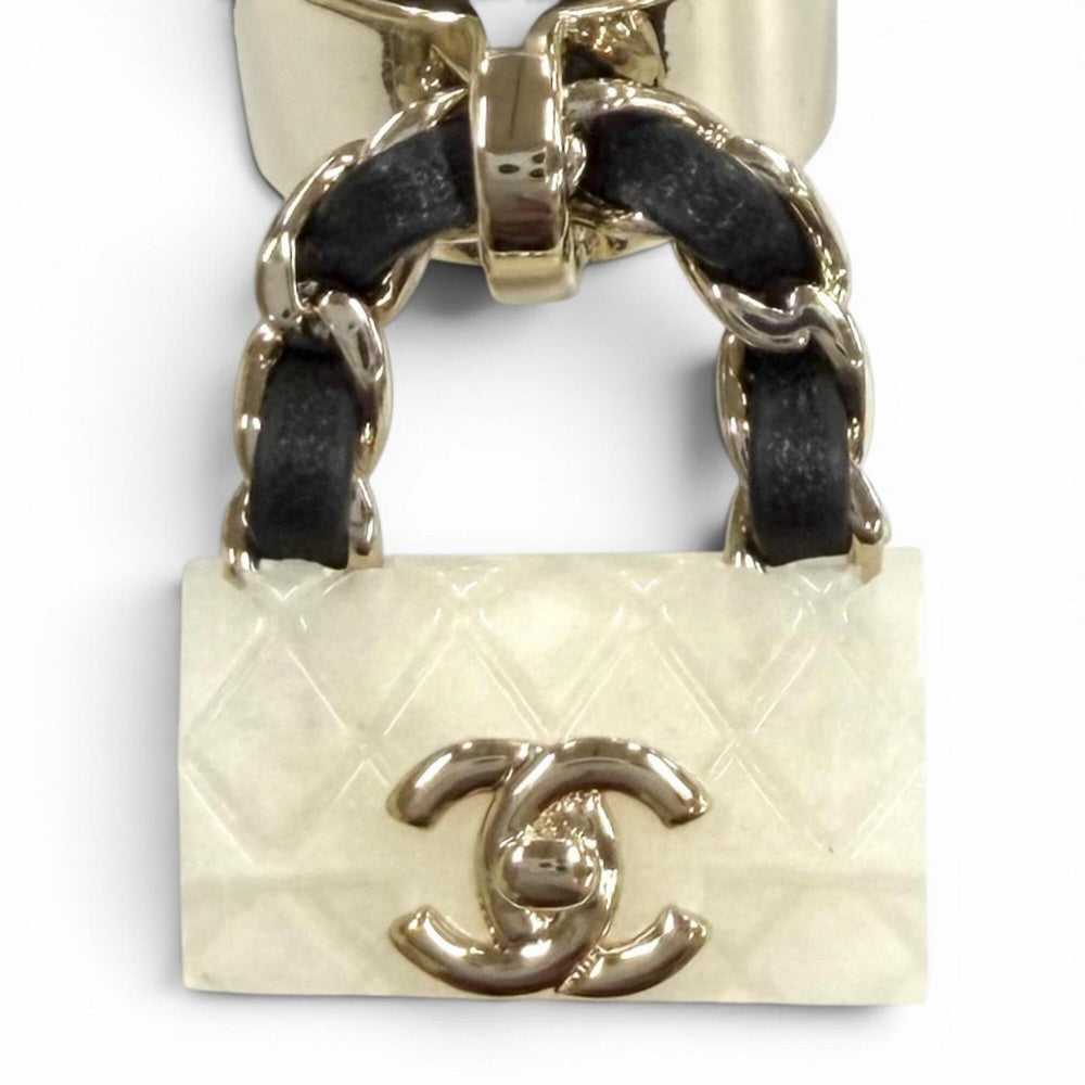 CHANEL B23C Matelassé Turnlock Bag Charm Ring, White, Black, Gold Hardware, Made in Italy, Women's — Like New